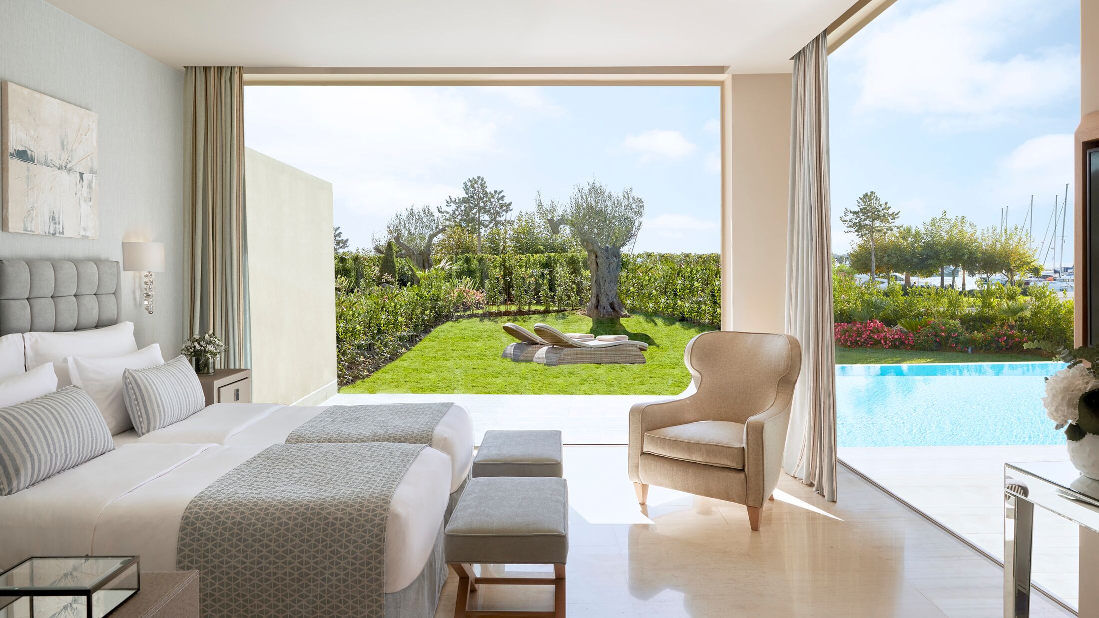 Porto-Sani-2025-Three-Bedroom-Family-Suite-Private-Pool-002-107023-Hybris