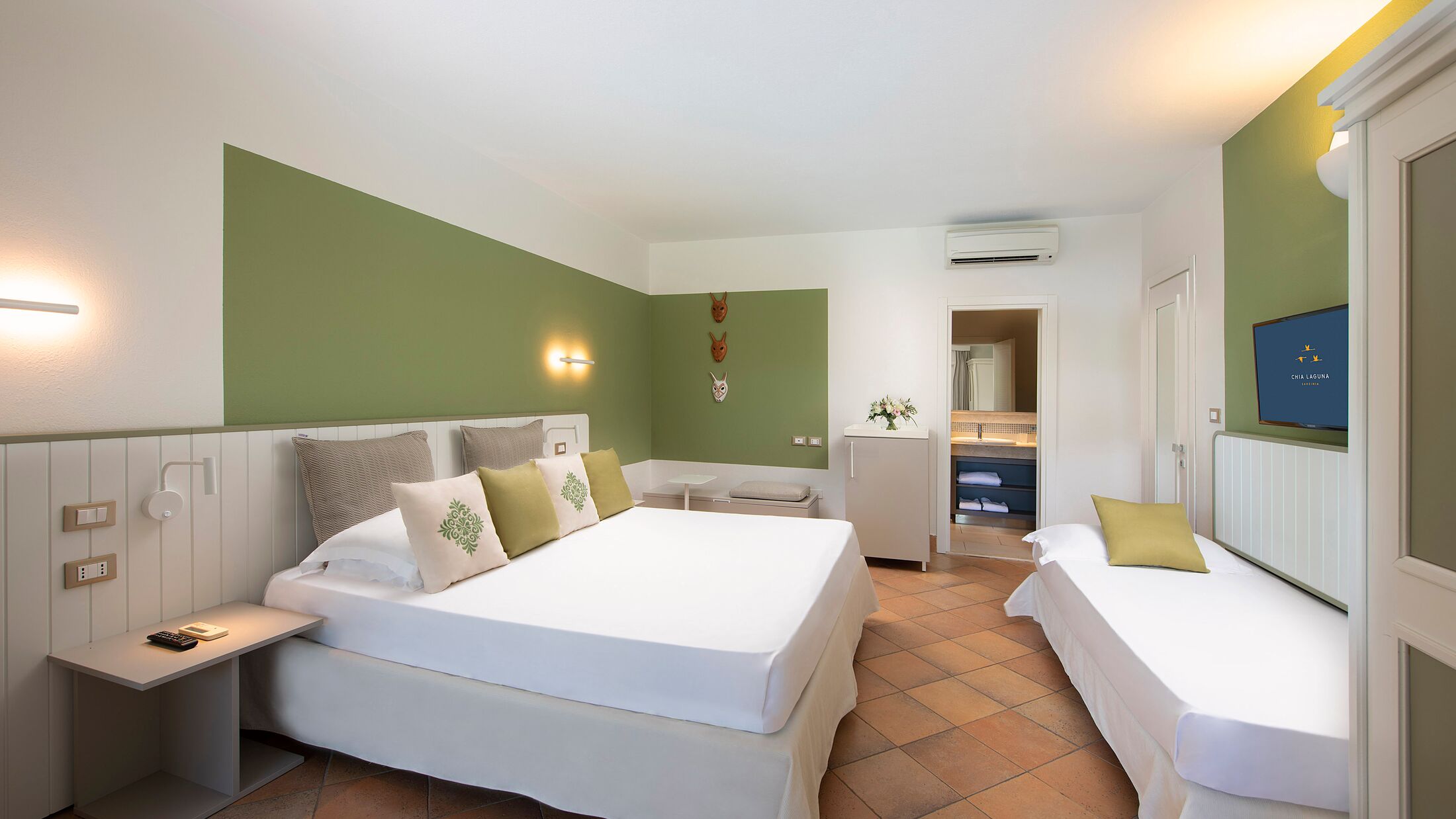 Conrad-Chia-Laguna-2025-Village-Superior-Garden-Patio-Plus-Room-001-111495-Hybris