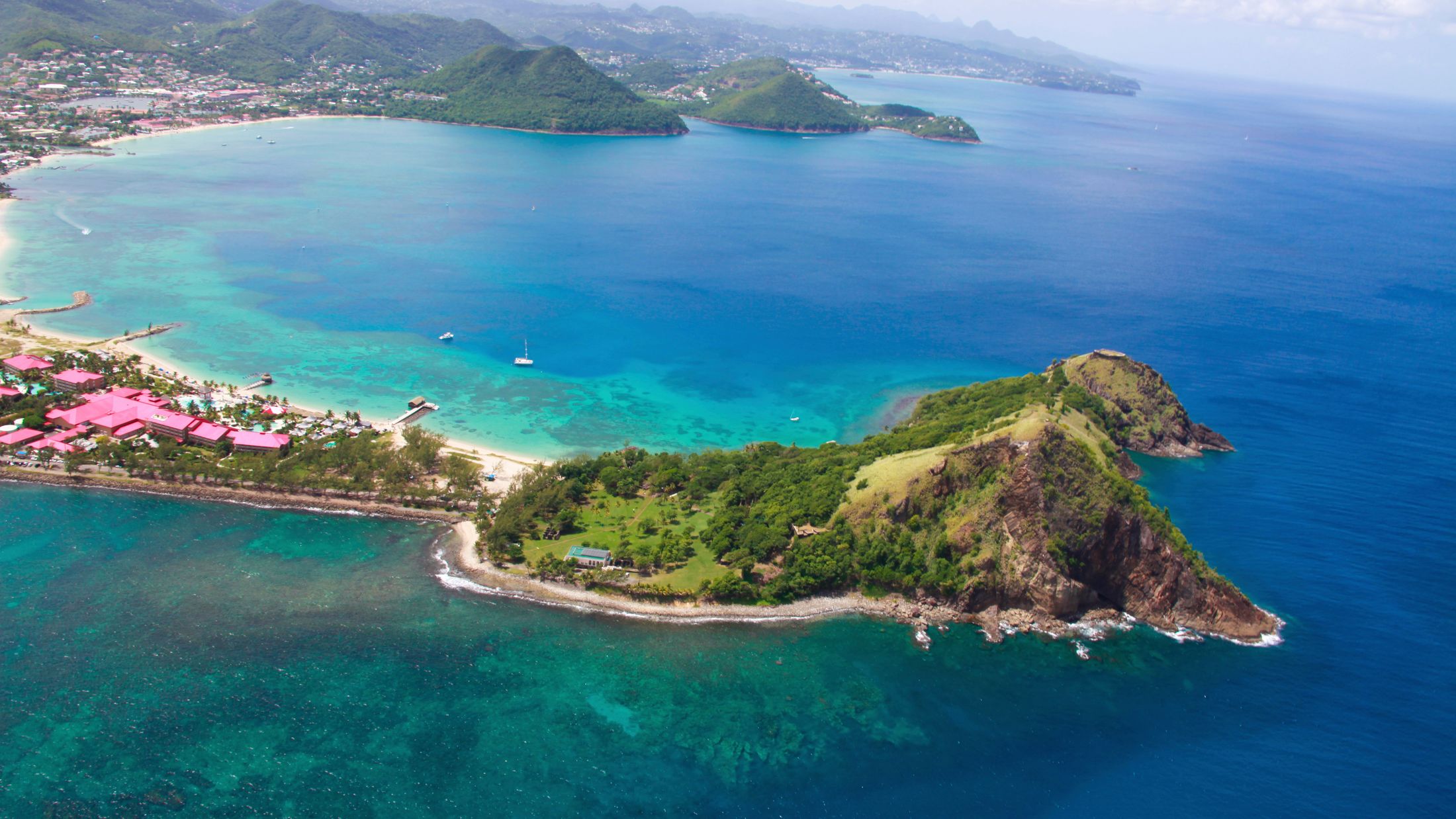 085096 Aerial of Pigeon Island, St Lucia_001_Credit St Lucia Tourist Board.jpg-Hybris