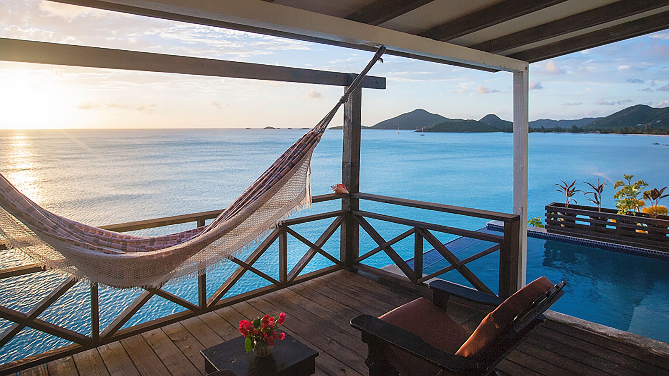 120562 Sunset Plunge Pool at Sunset 001-Hybris