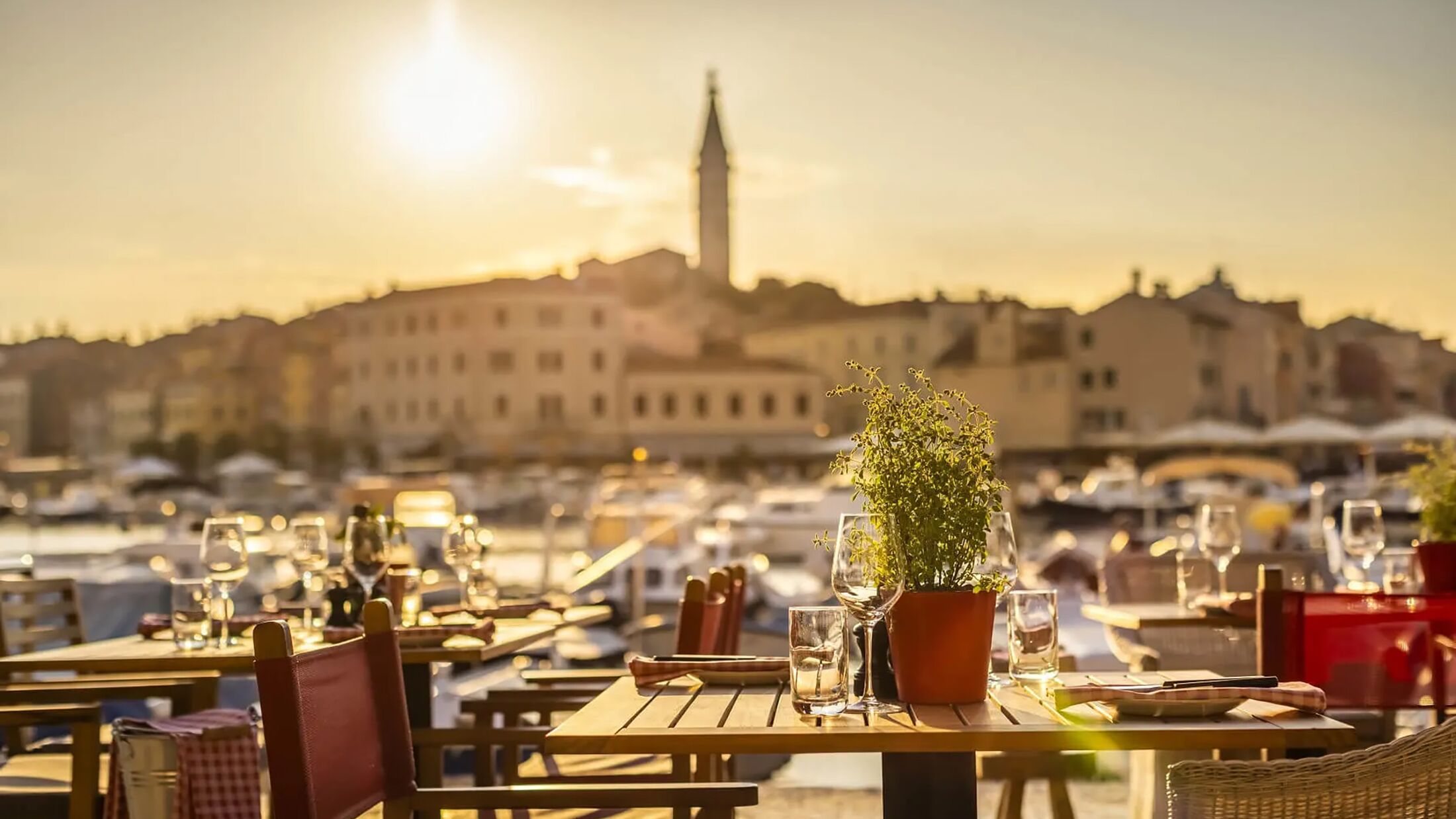 Adriatic-Rovinj-2023-Kantinon-Tavern-001-300341-Hybris