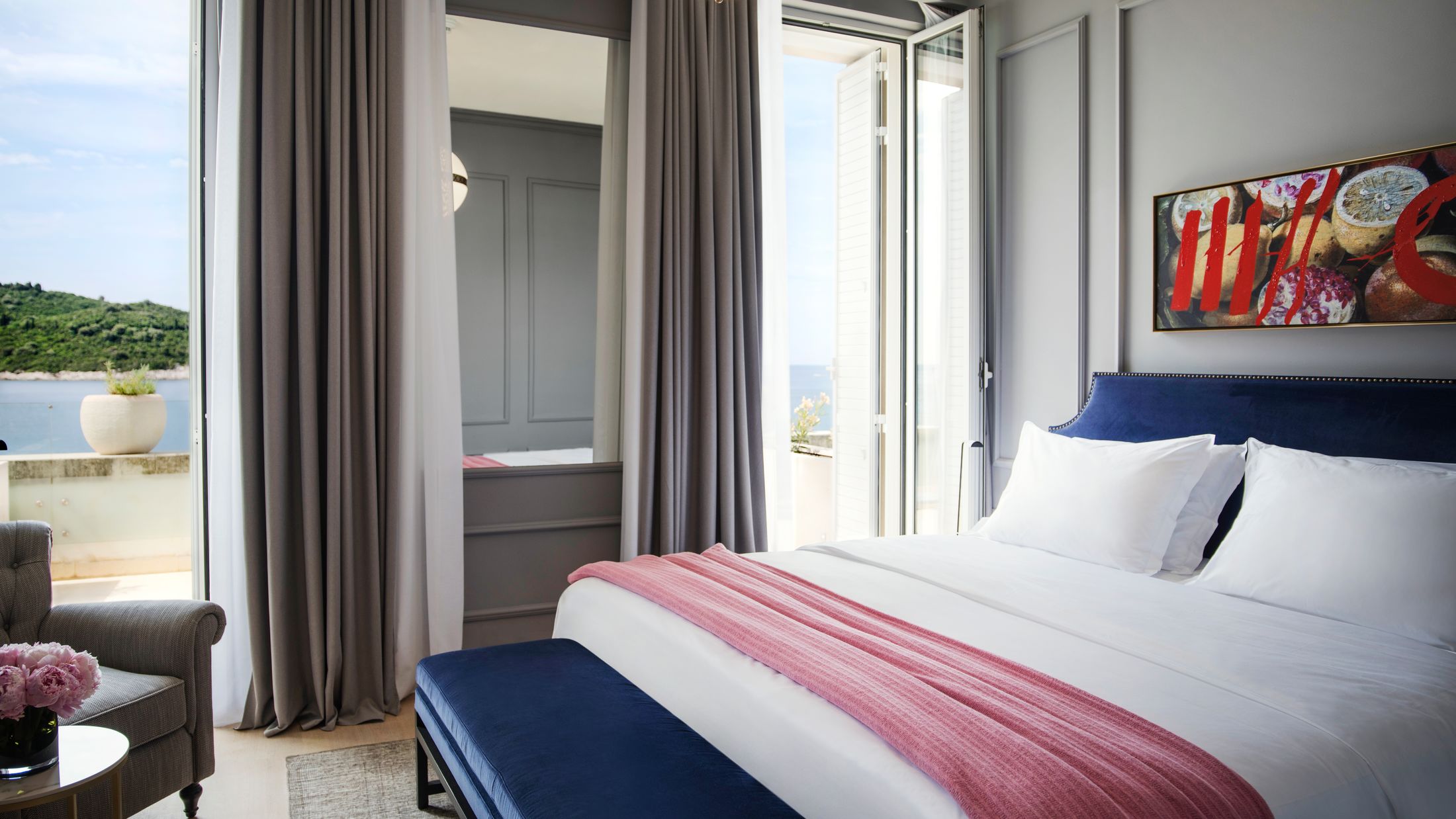 118686-VillaOdak-Deluxe-Room-Hybris