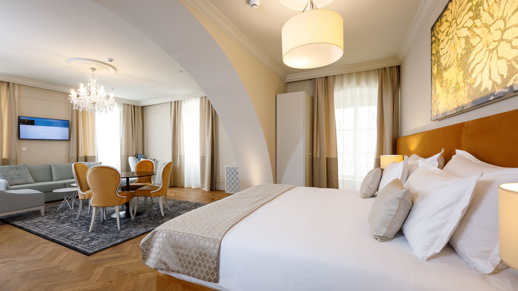 Heritage-Santa-Lucia-2023-Deluxe-Suite-001-121896-Hybris