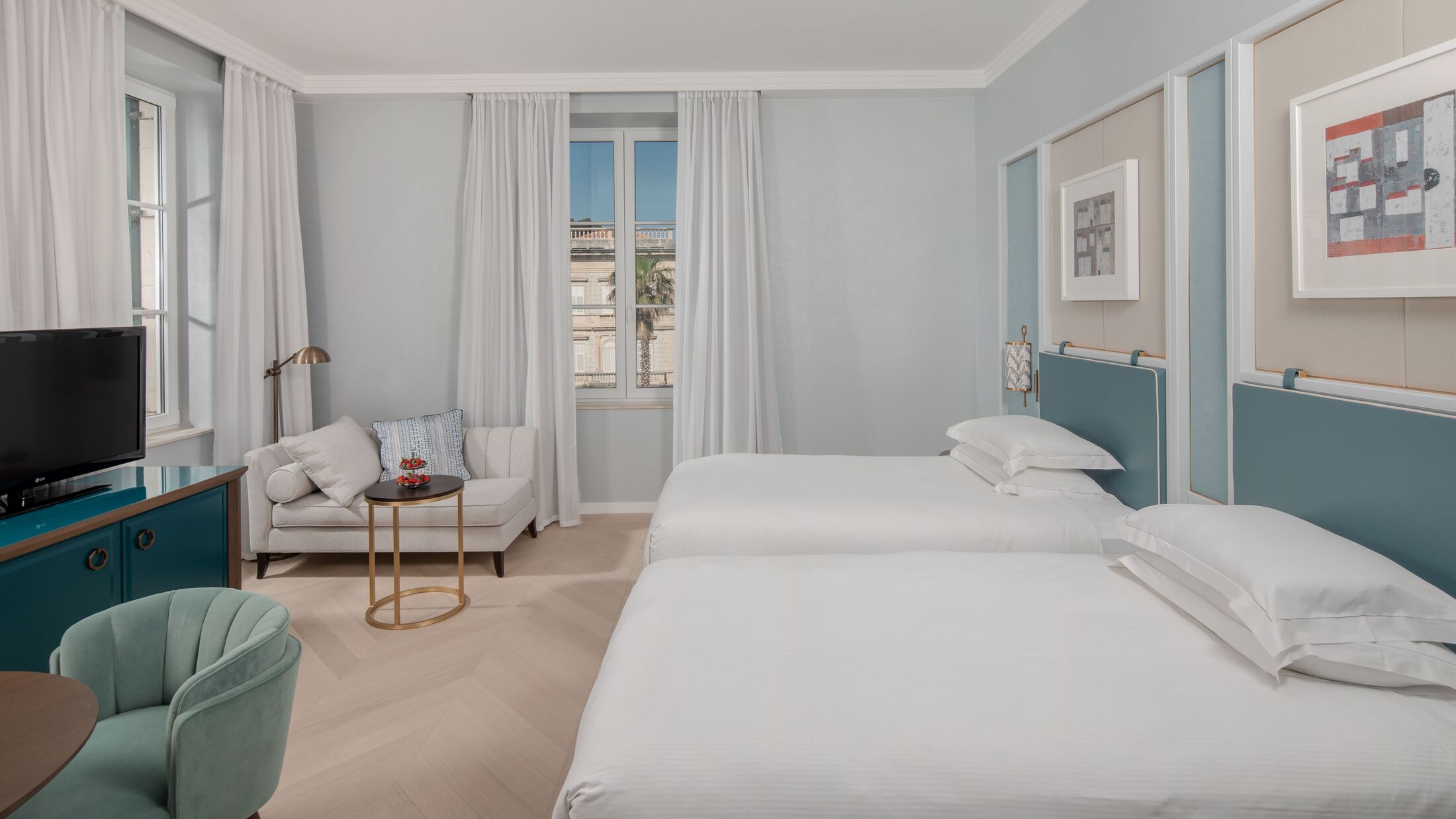 Executive Room
