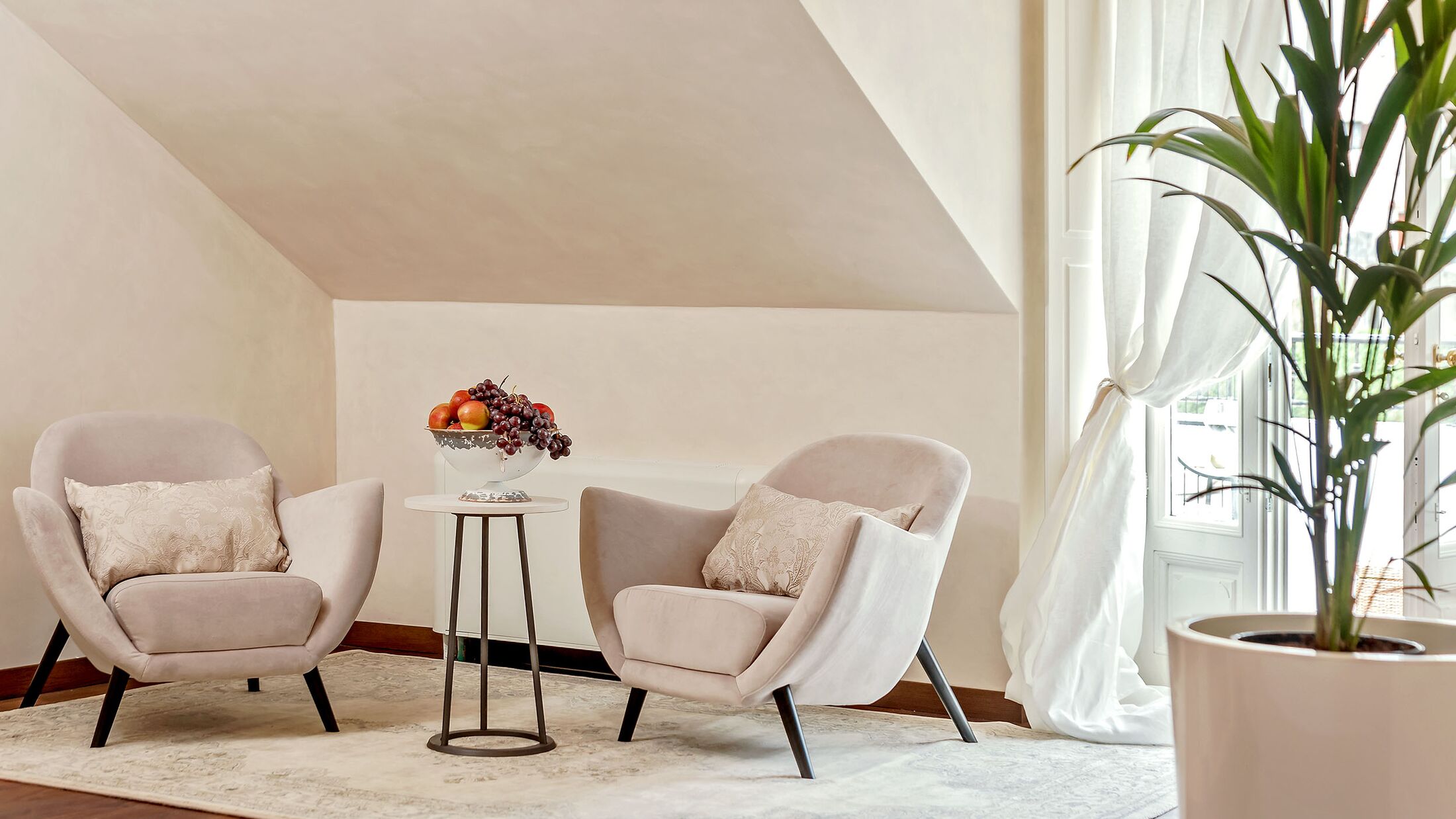 Suite with Balcony or Garden and Sea View