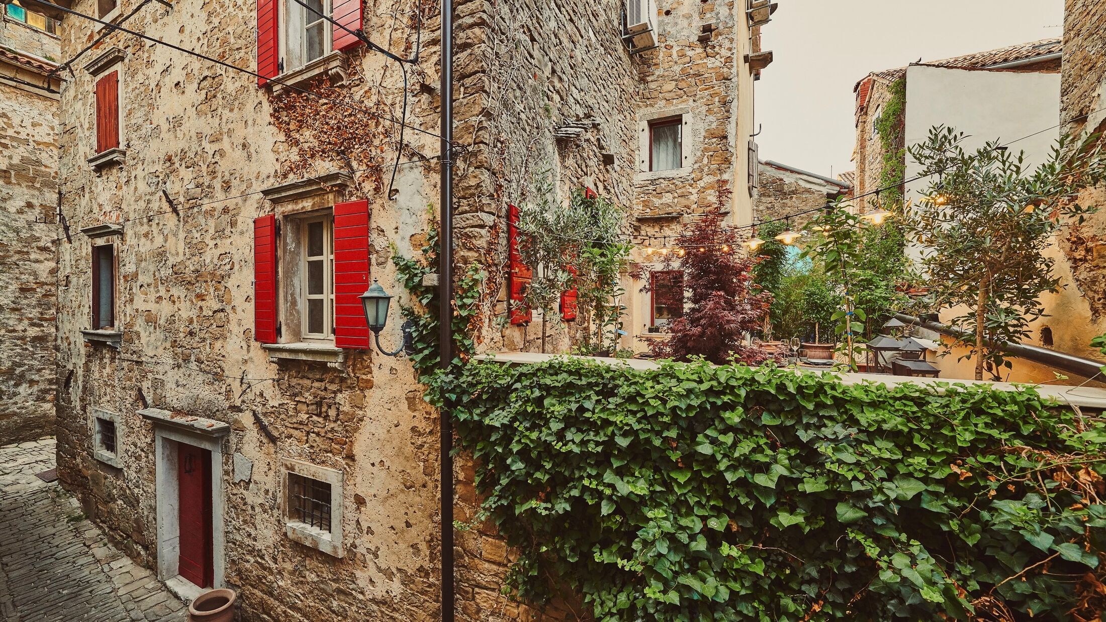 San-Canzian-2023-Residence-Groznjan-002-121928-Hybris