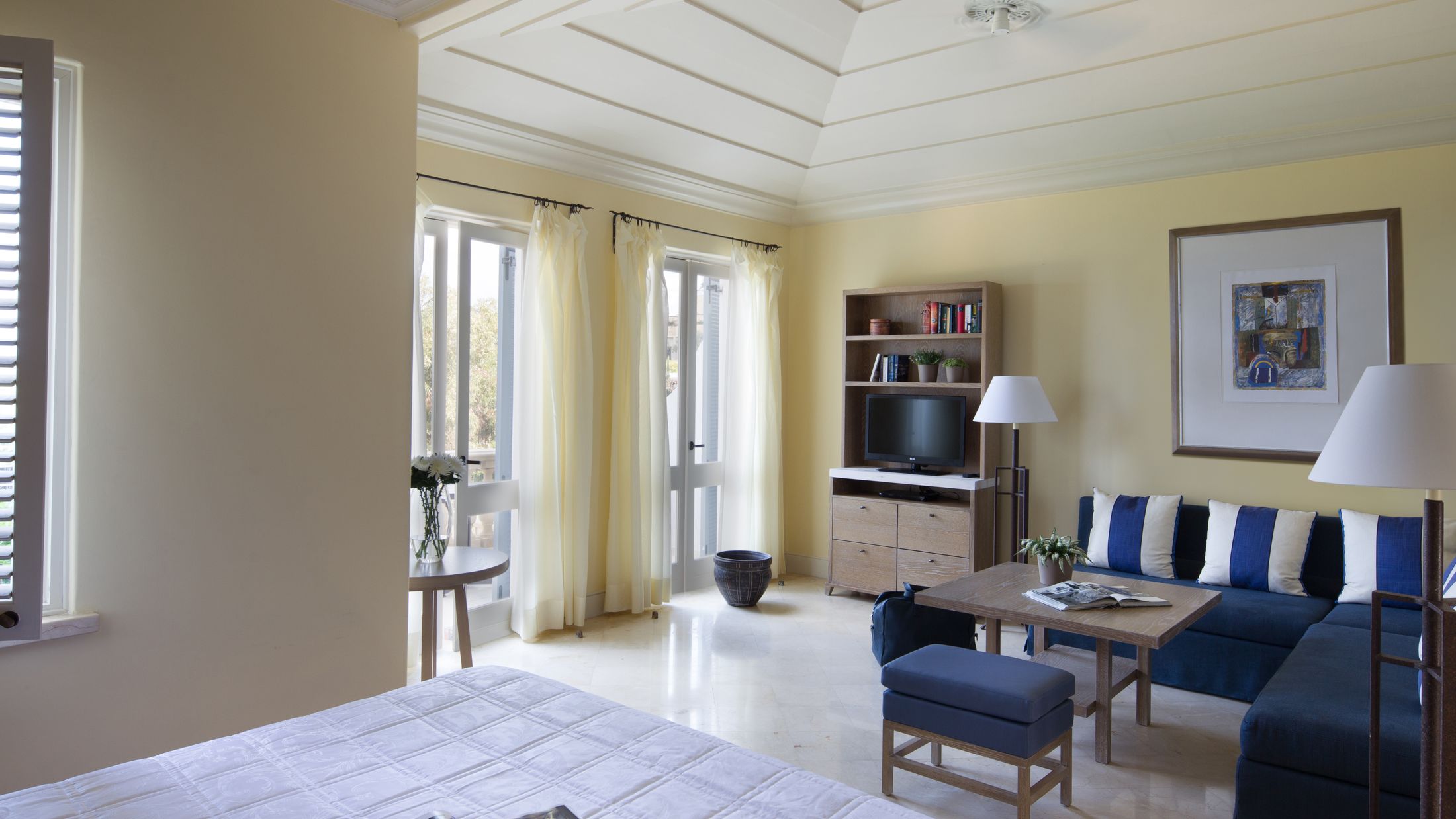 Anassa Junior suite with pool