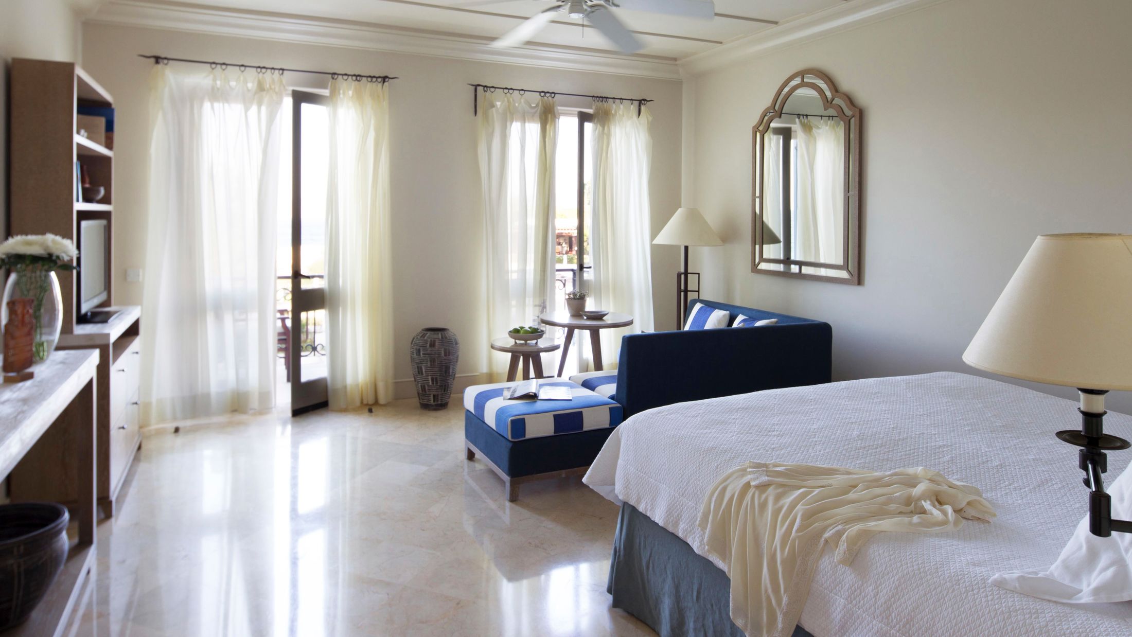 PFO.A.2015.105296.078-Hybris