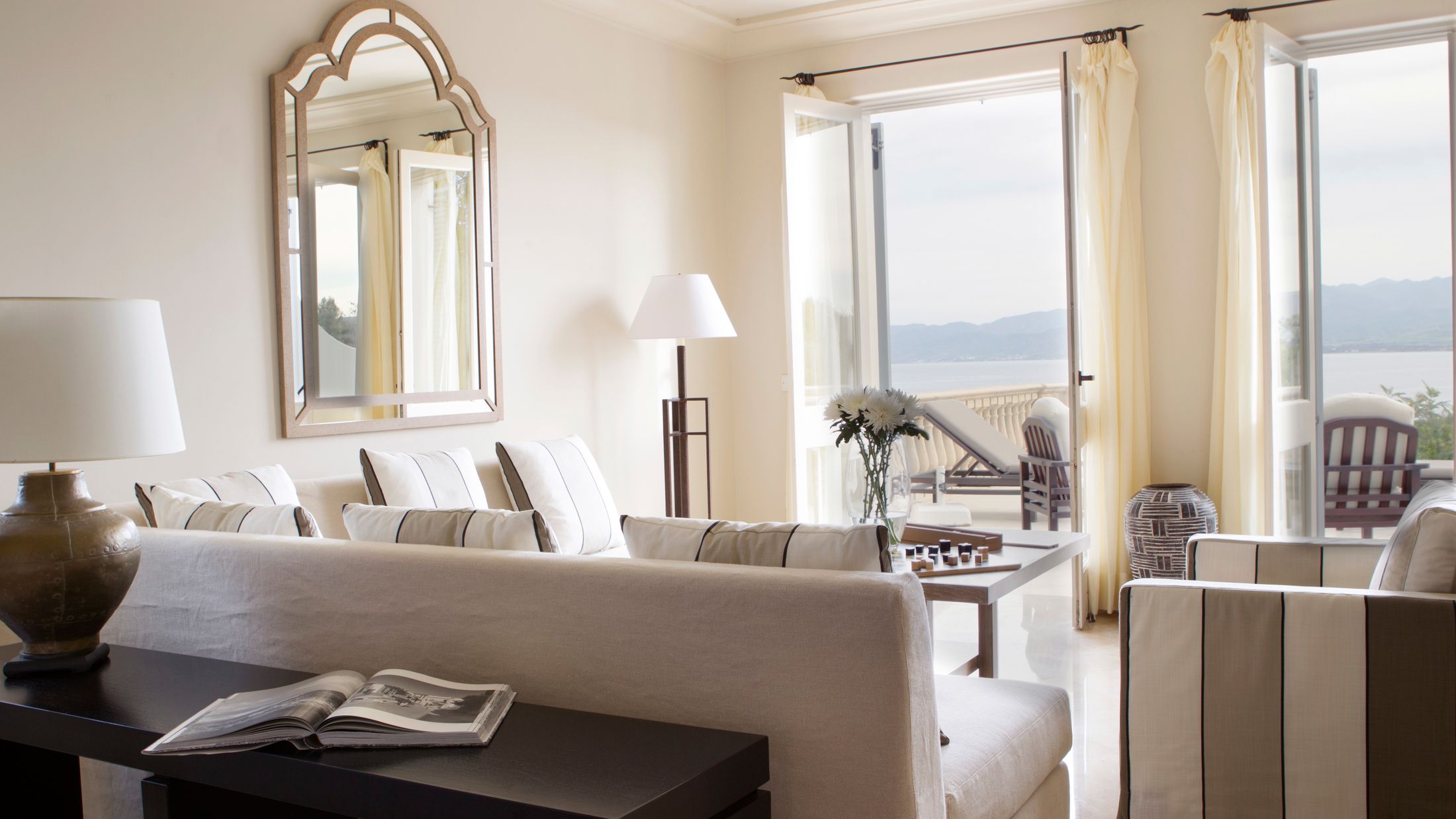 PFO.A.2015.105296.079-Hybris