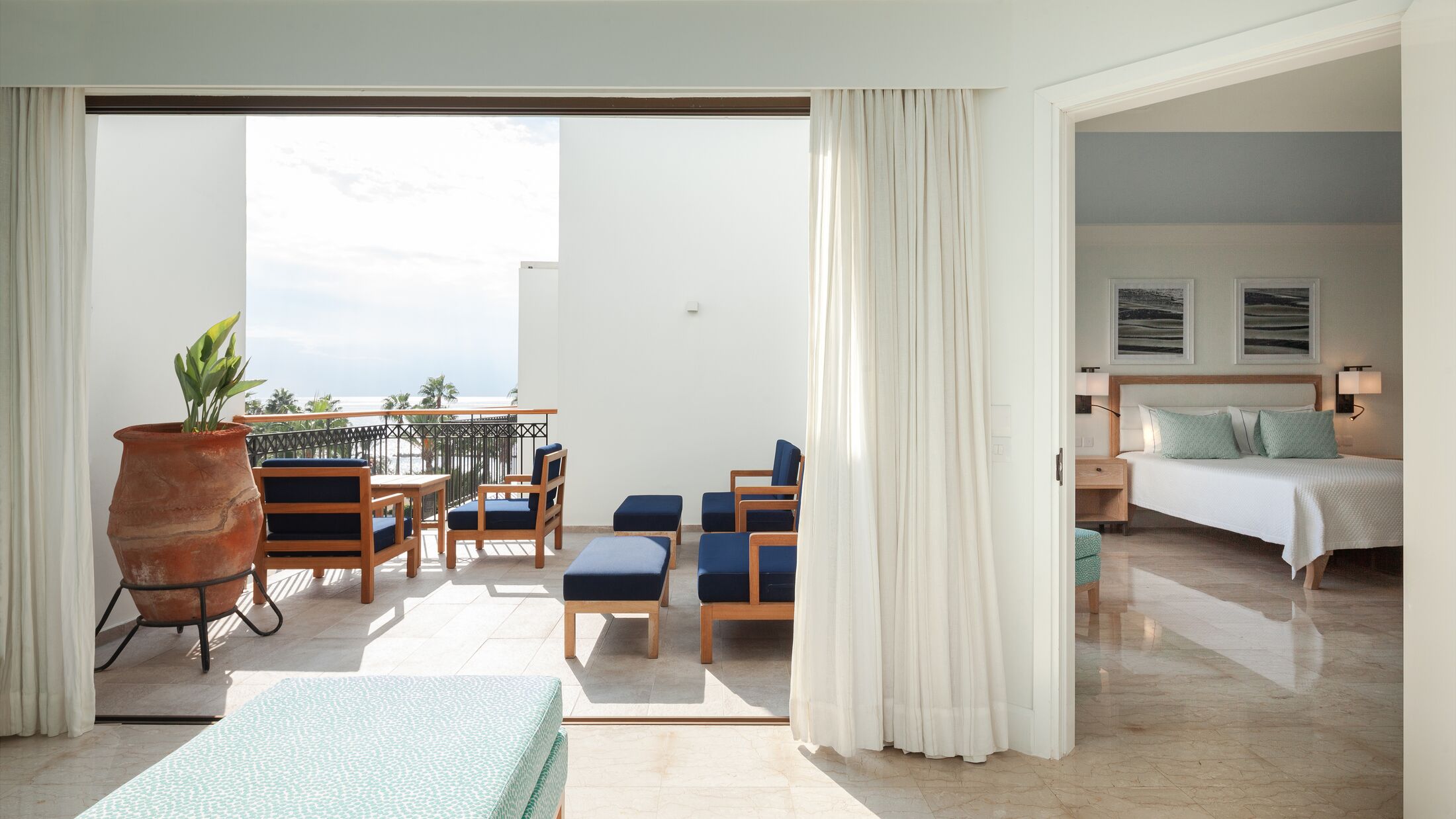 Annabelle-2023-One-Bedroom-Superior-Suite-001-102915-Hybris