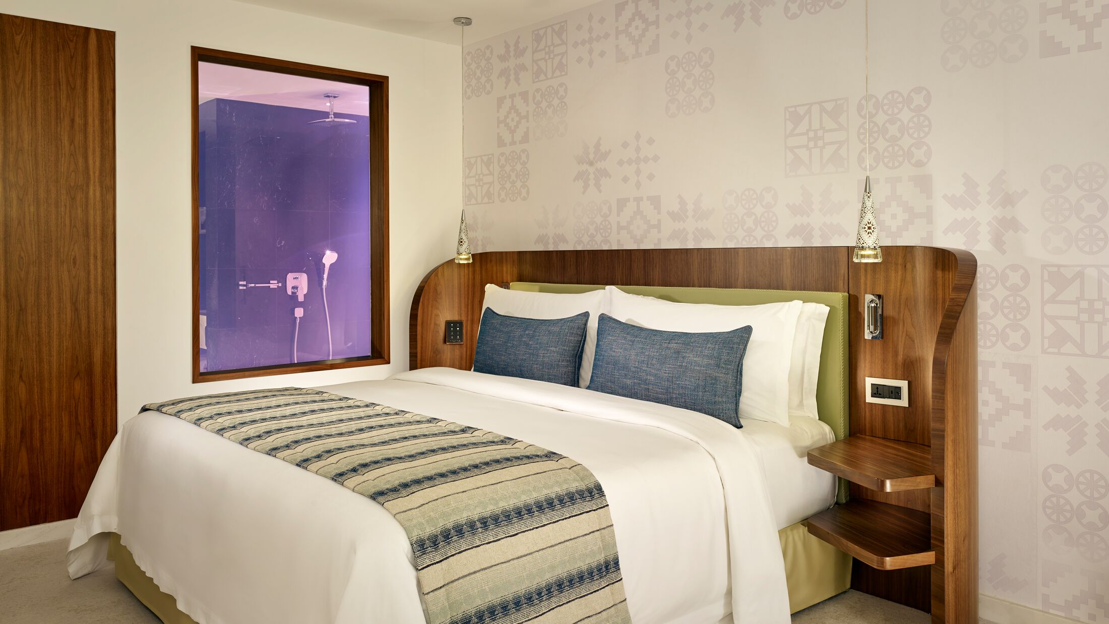 Copyright 2018 Matthew Shaw. See licence supplied with this image for full terms & conditions. Copy available at: www.matthewshaw.co.uk/copyright.html.Not for use by architects, interior designers or other hotel suppliers without permission from Matthew Shaw