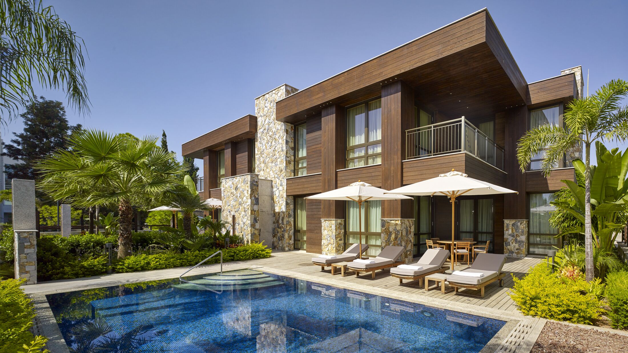 ParkLane-Limassol-2025-Three-Bedroom-Park-Villa-Private-Pool-006-100714-Hybris