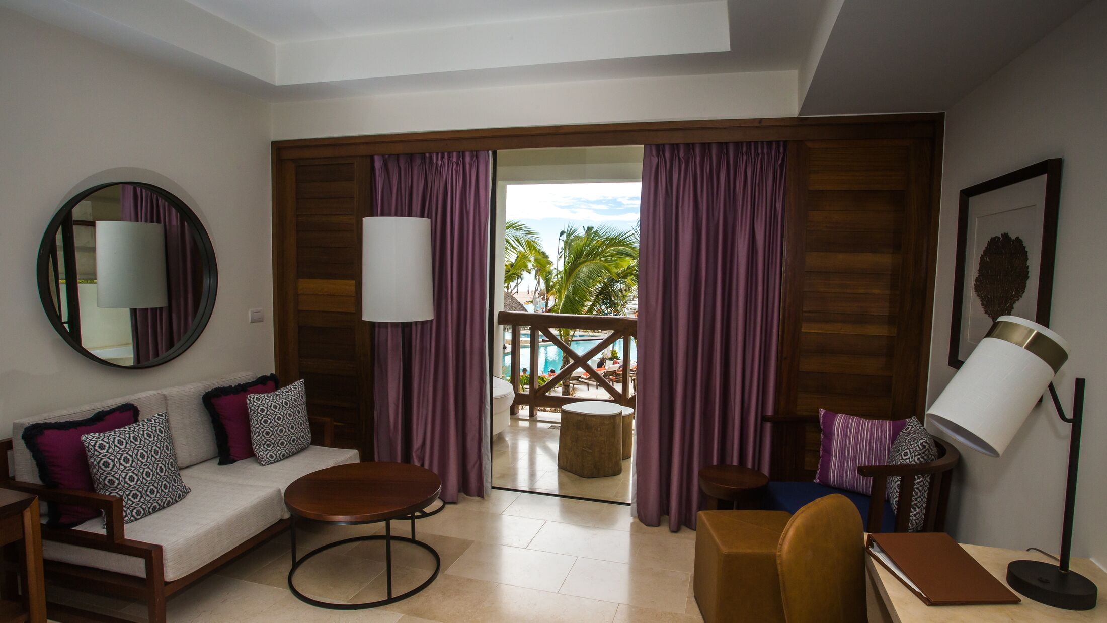 Secrets-Cap-Cana-2023-Preferred-Club-Junior-Suite-Pool-View-001-121887-Hybris