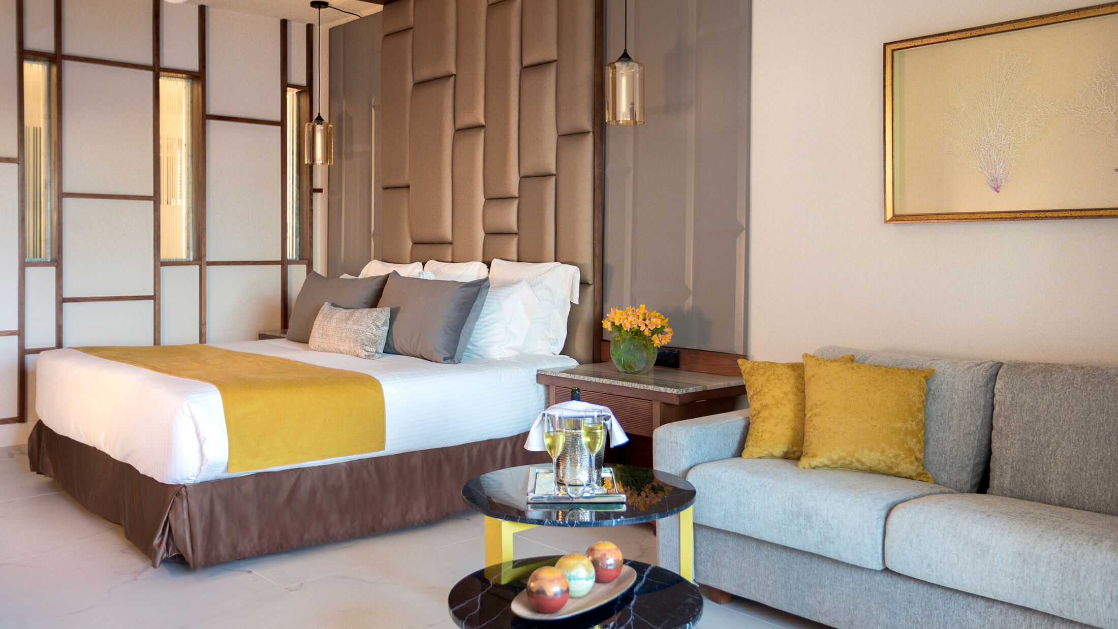 Secrets-Royal-2022-Preferred-Club-Junior-Suite-002-118629-Hybris