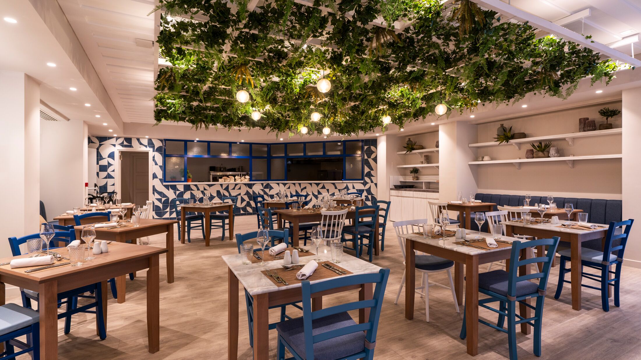 Dreams-Corfu-2022-Yiayia-Restaurant-001-121826-Hybris