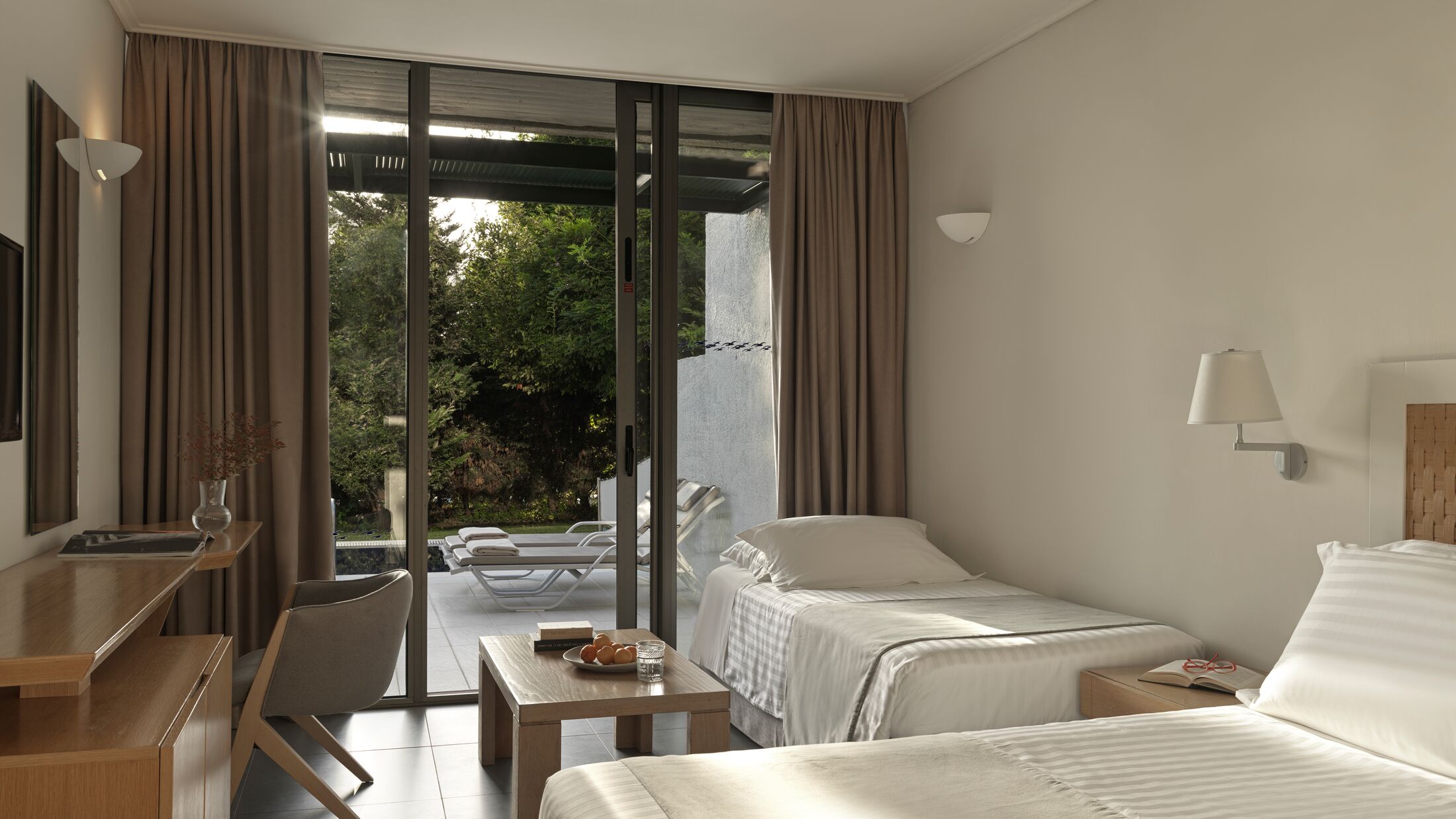 Kontokali-Bay-2023-Double-Room-Garden-View-Private-Pool-007-121027-Hybris