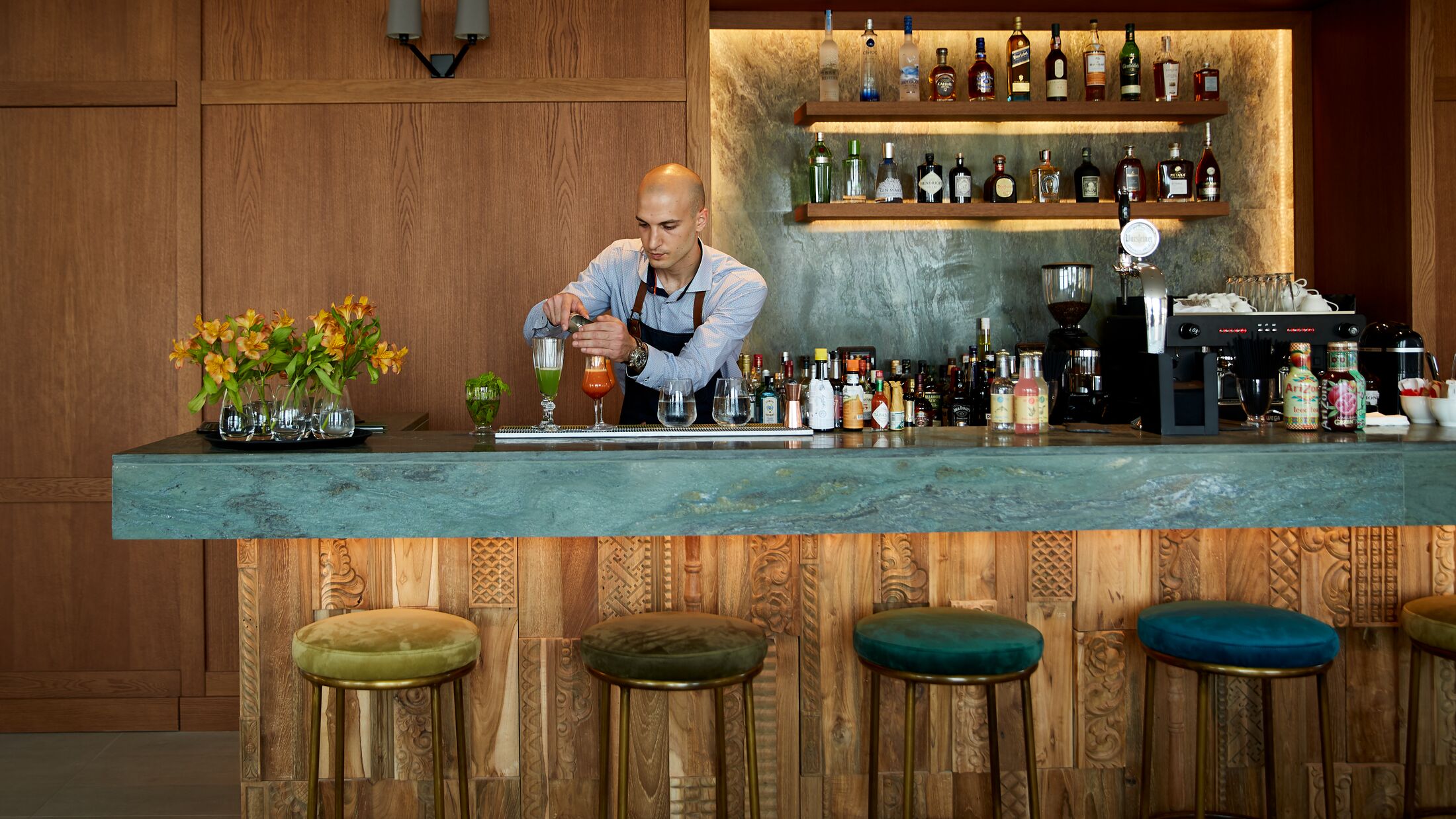 Restaurant_Bars