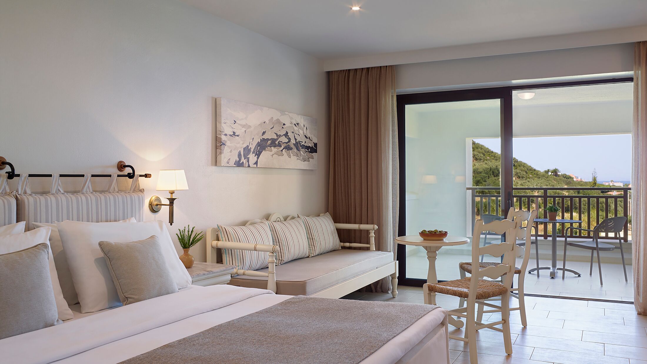 Creta-Maris-2025-Family-Connecting-Room-005-122002-Hybris