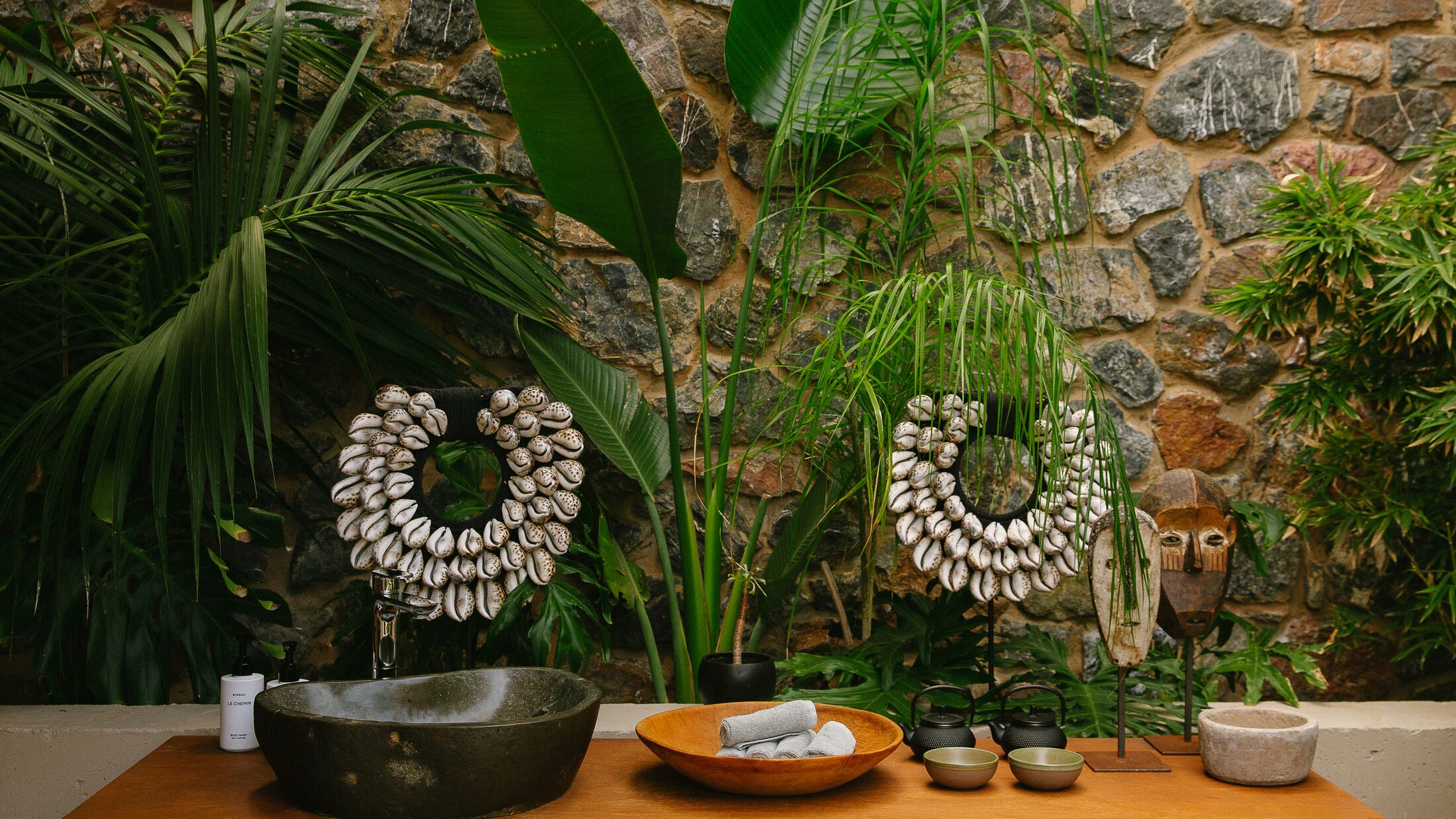Domes-Zeen-2024-Jungle-Spa-001-121693-Hybris