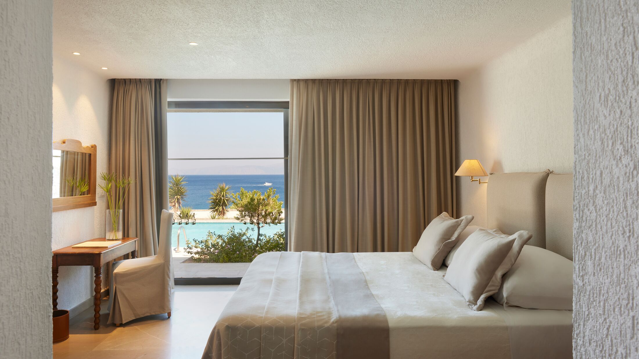 Elounda-Mare-2024-Superior-Bungalow-001-108165-Hybris