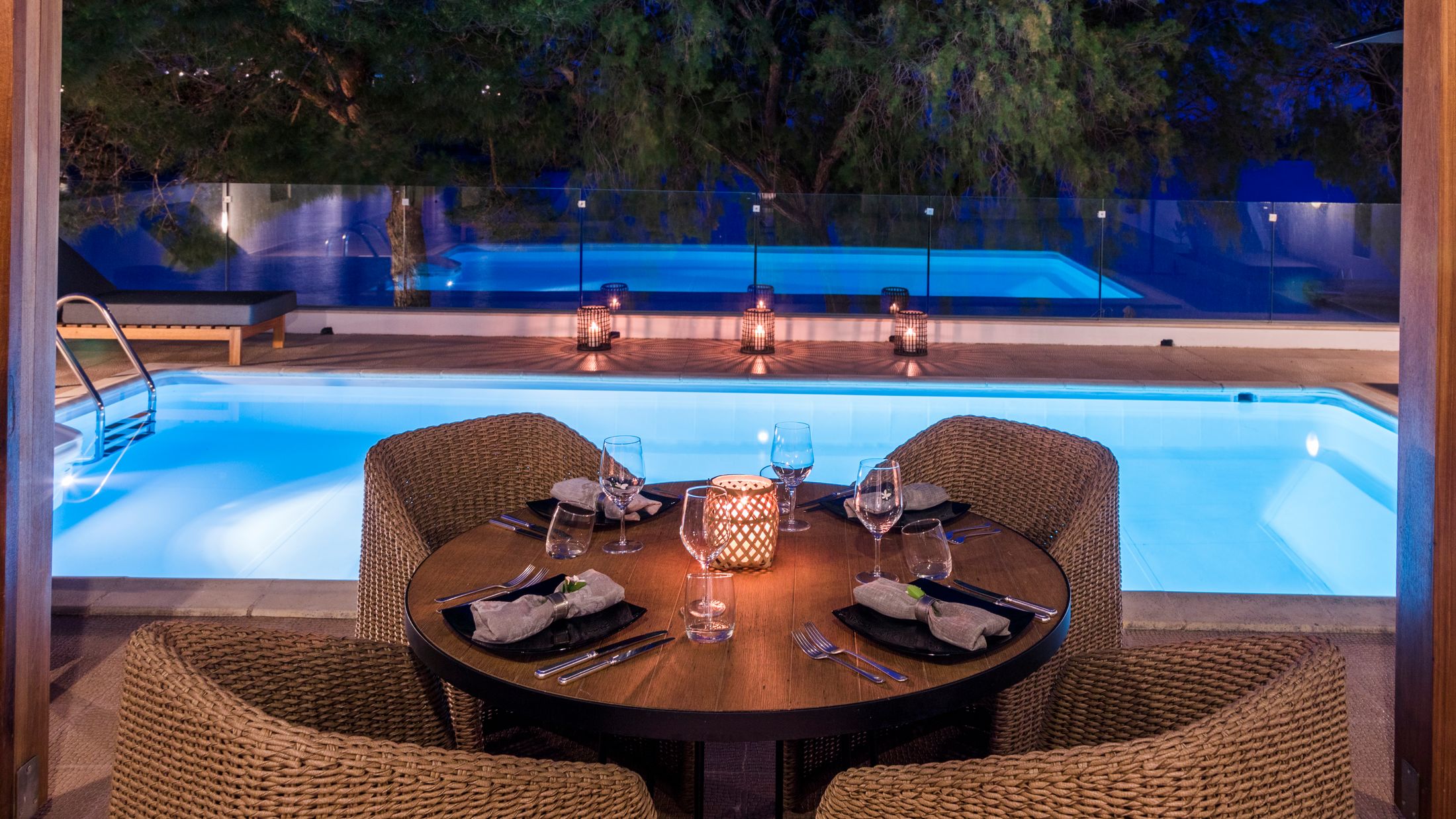 102706-Two-Bedroom-Seafront-Villa-Private-Pool-Hybris