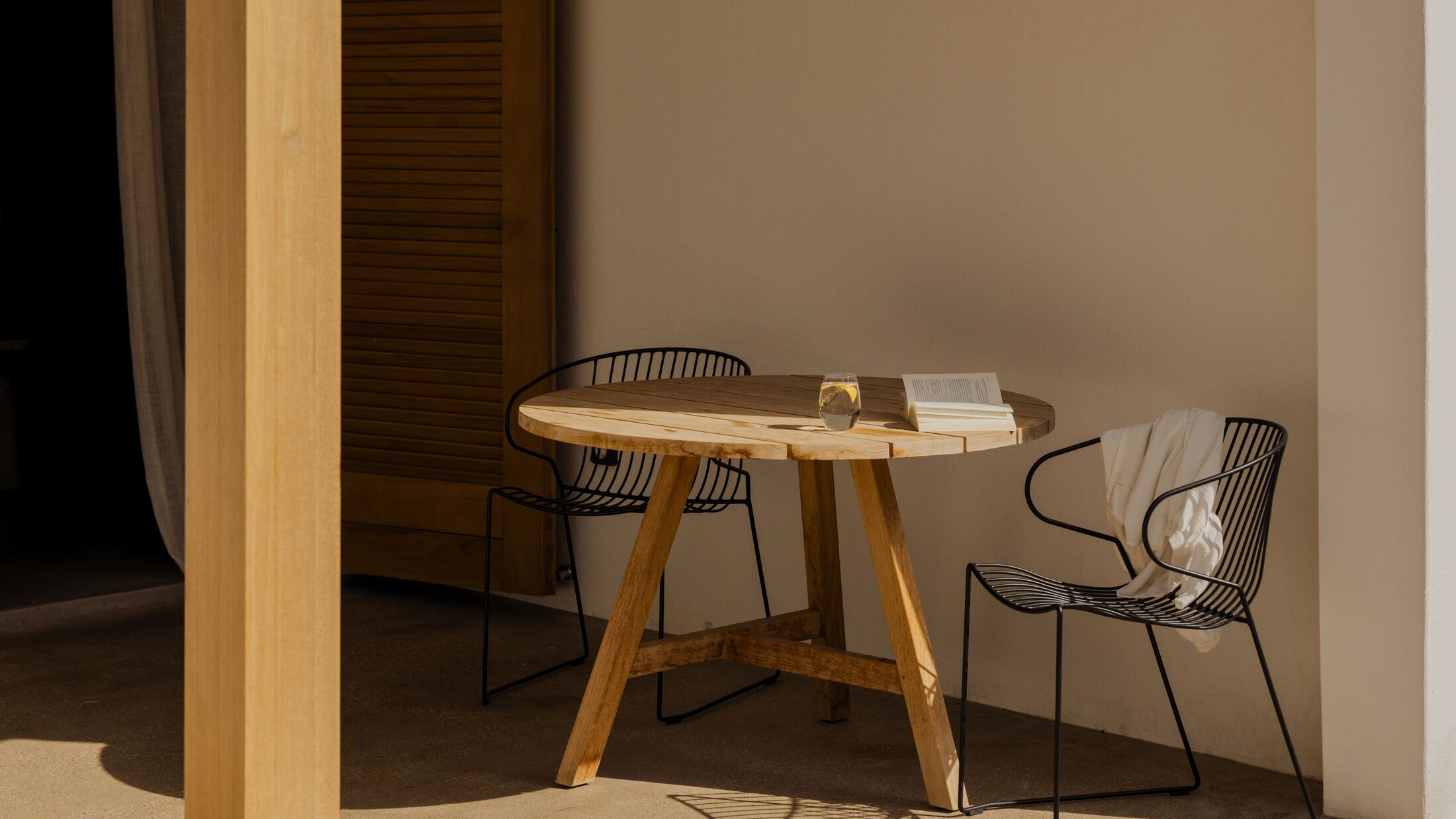 Minos-Beach-Art-2024-Nature-Superior-Bungalow-004-102706-Hybris