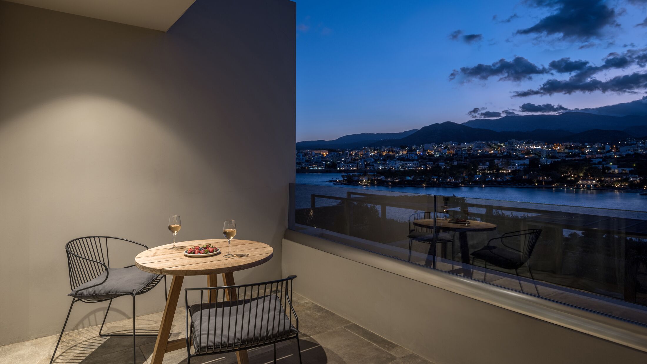 Minos-Palace-2023-Sunset-Room-Sea-View-002-121920-Hybris