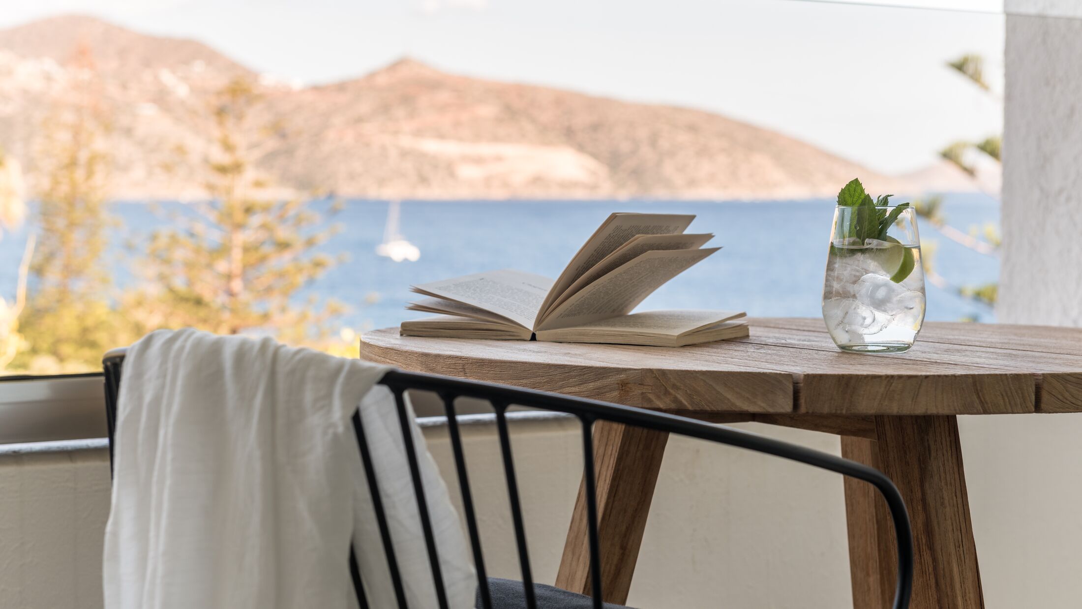 Minos-Palace-2023-Zen-Room-Sea-View-005-121920-Hybris