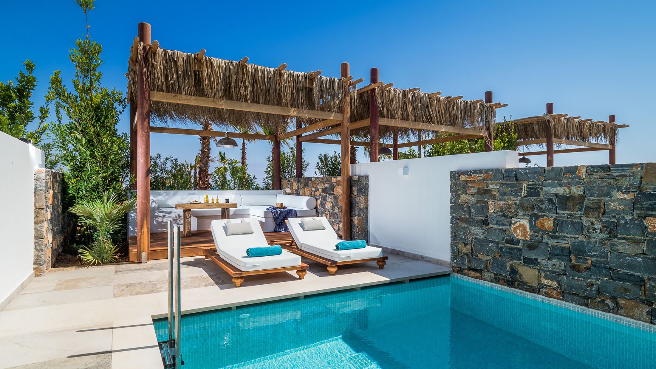 Stella-Island-2025-Island-Villa-Private-Pool-004-121999-Hybris