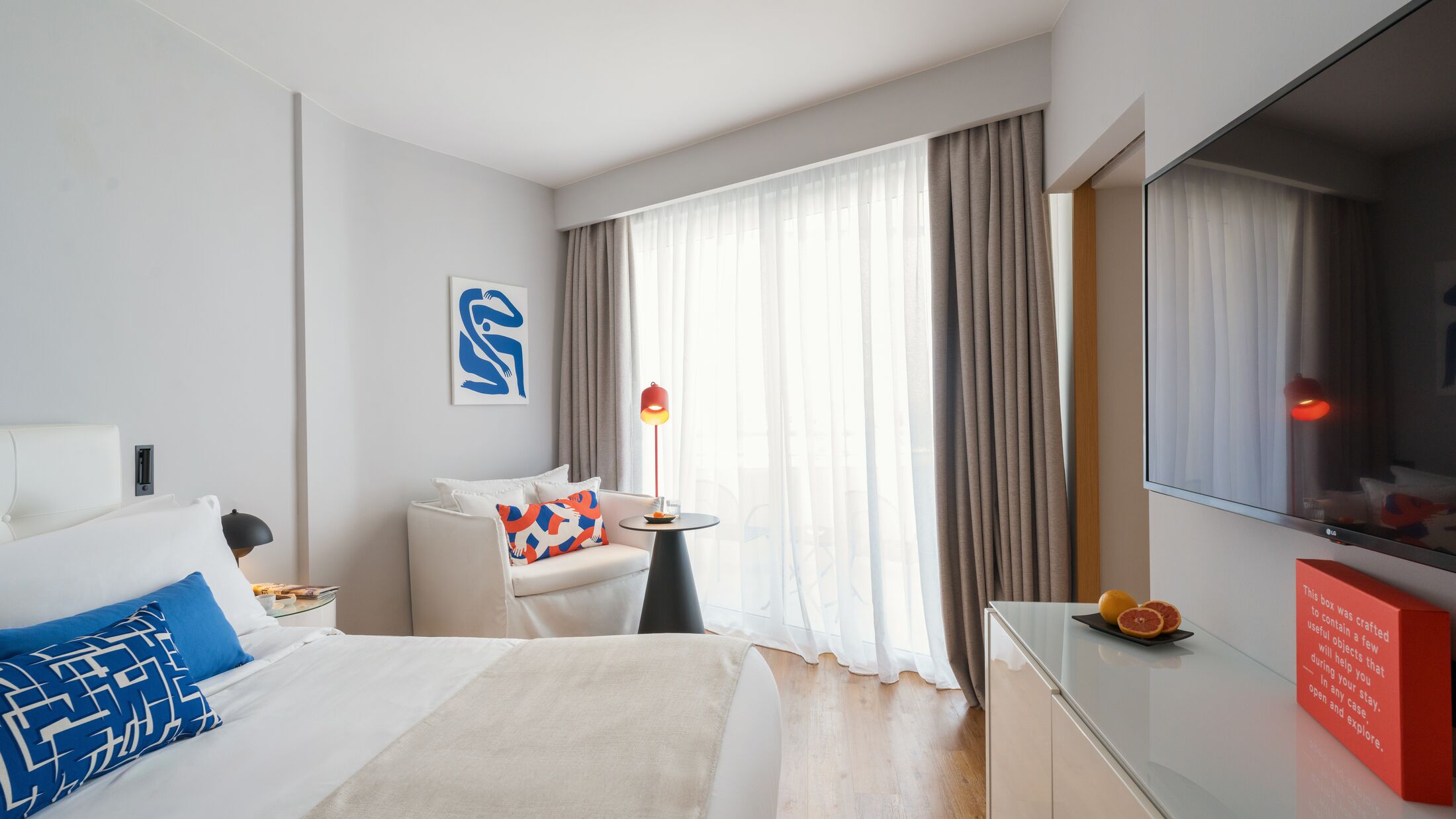 Domes-Noruz-Kassandra-2024-Haute-Living-Ivory-Junior-Suite-008-121891-Hybris