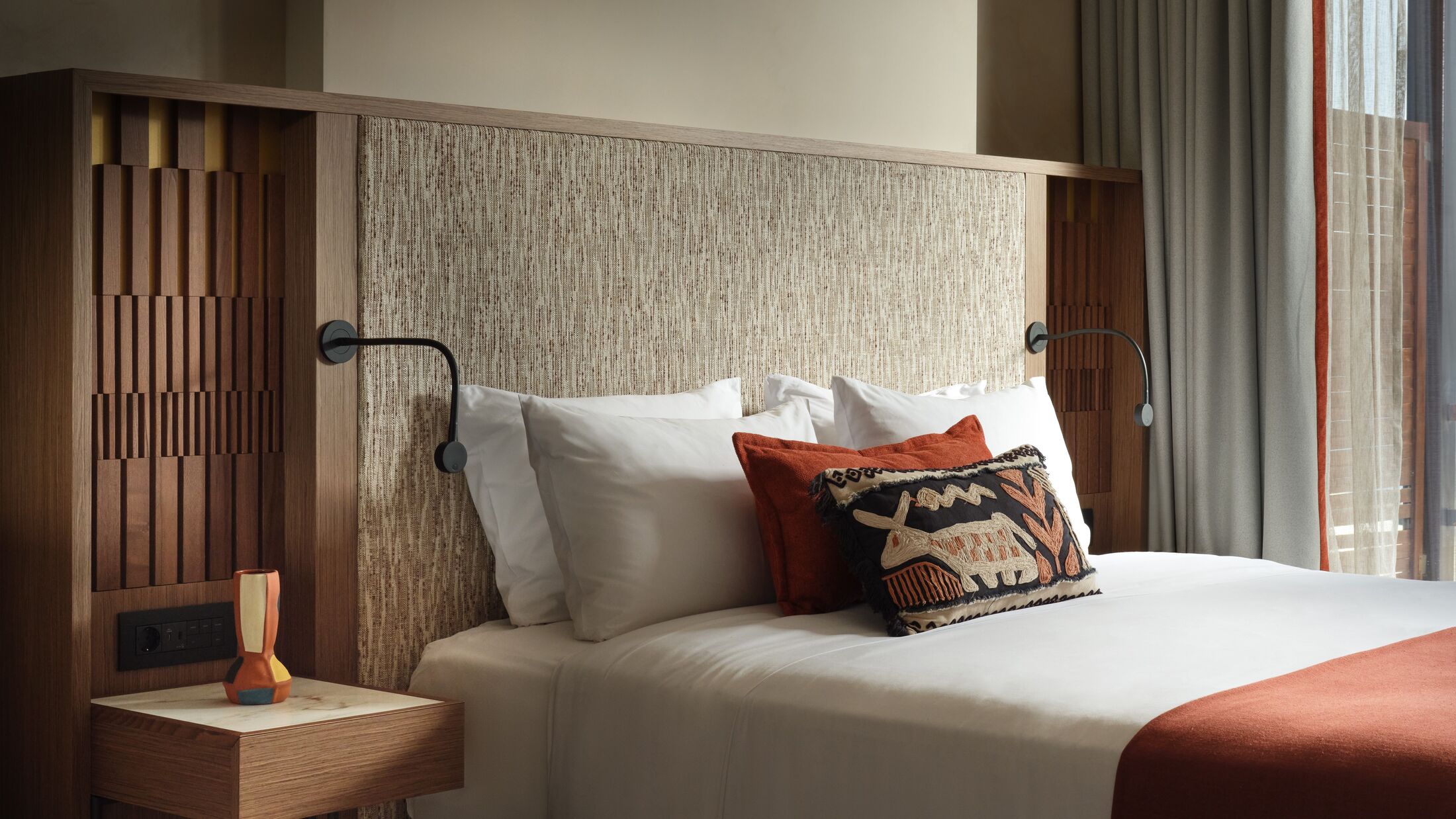 Eagles-Palace-2024-Double-Room-Sea-View-003-113687-Hybris