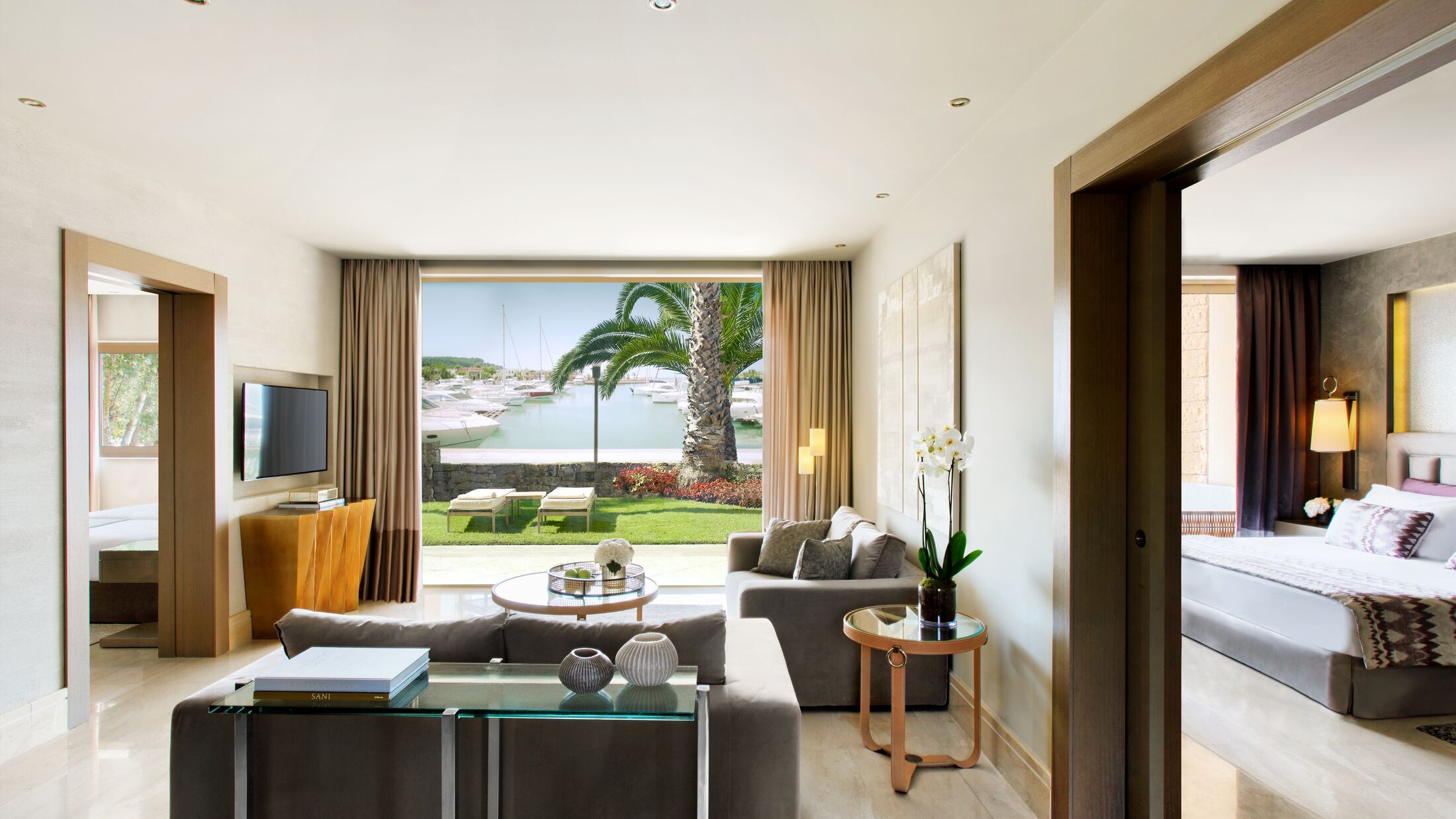 Sani-Asterias-2024-Two-Bedroom-Marinafront-Family-Suite-001-110832-Hybris