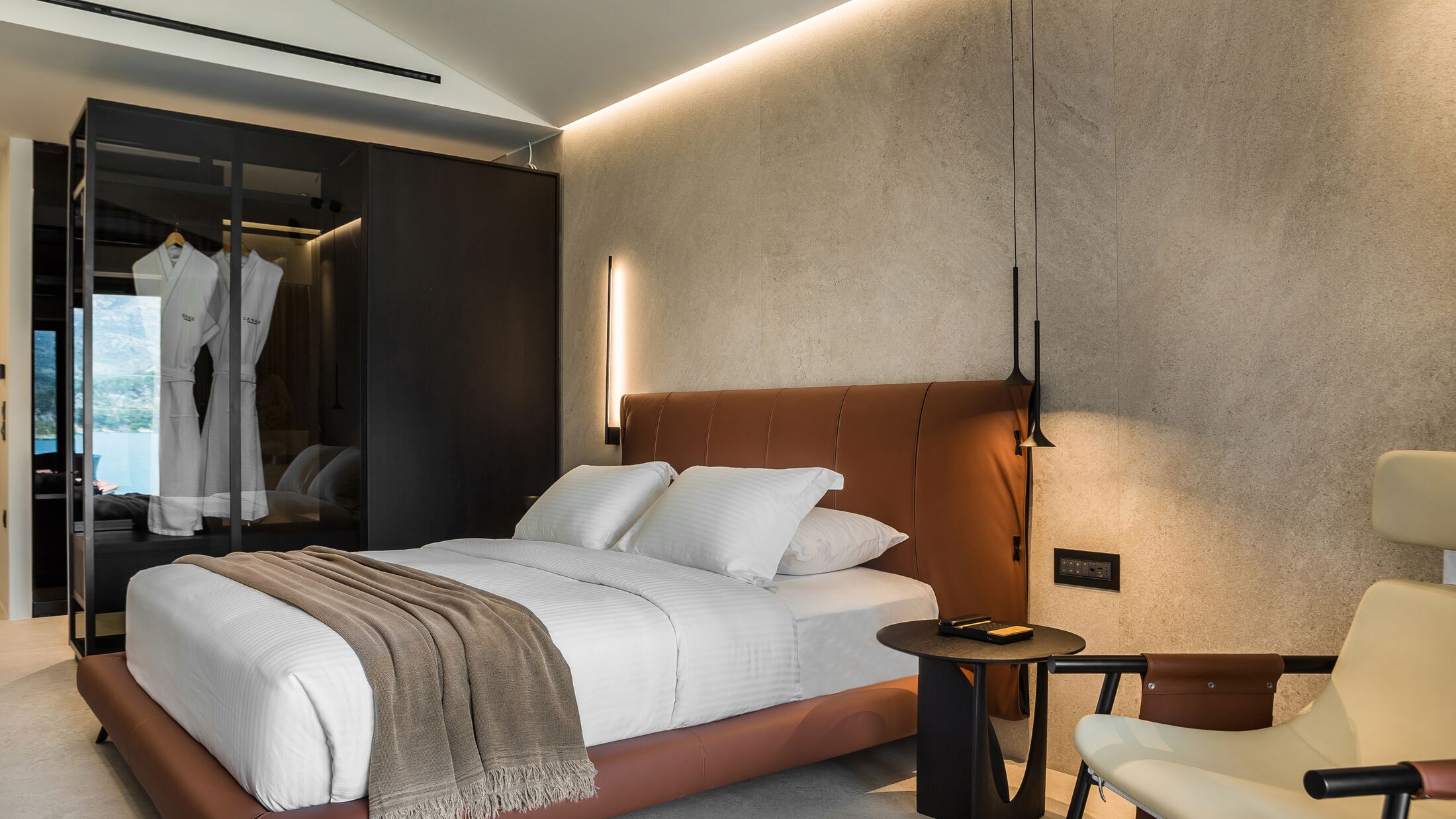 Canale Hotel & Suites