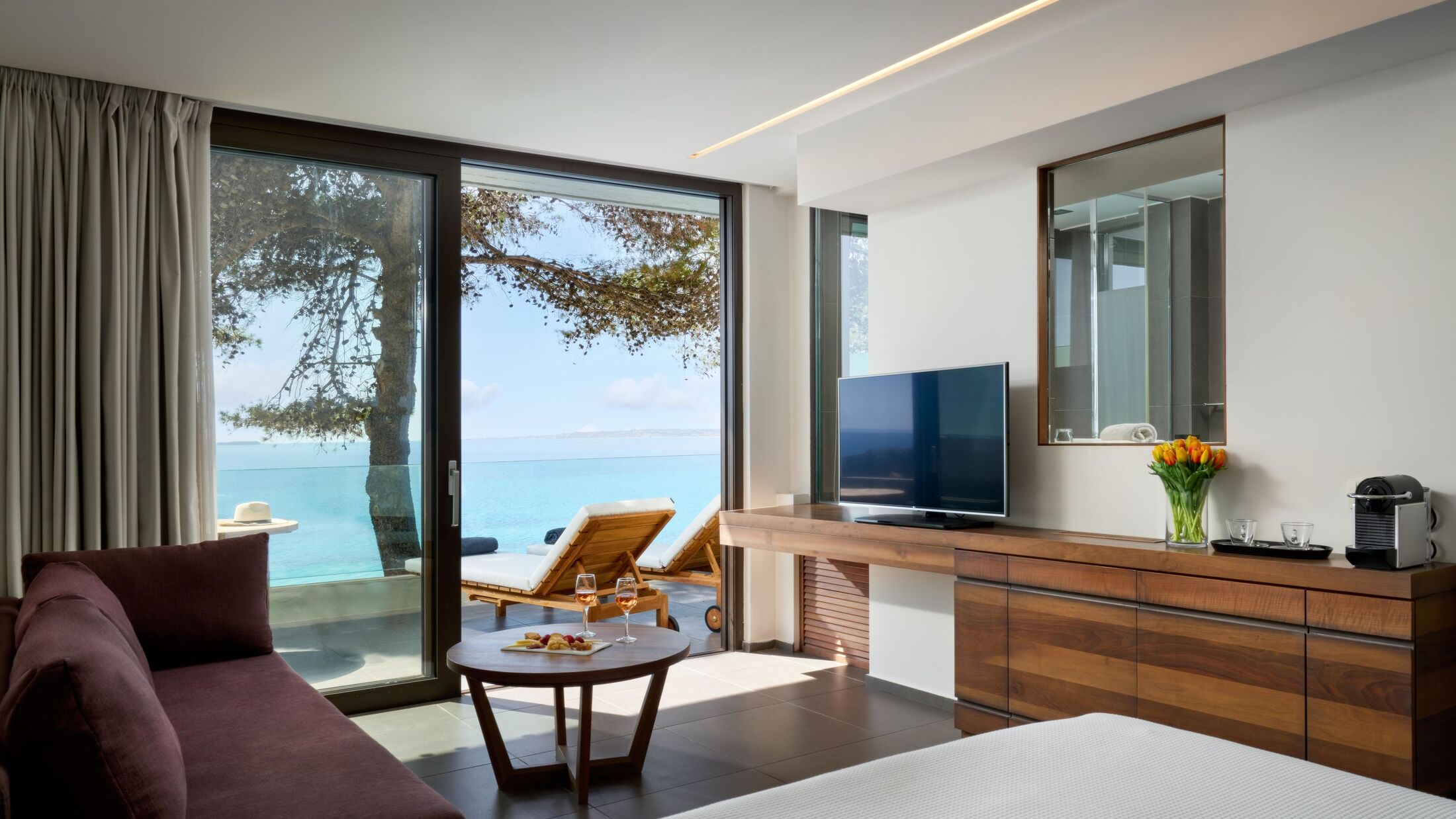 Seafront Spa Junior Suite