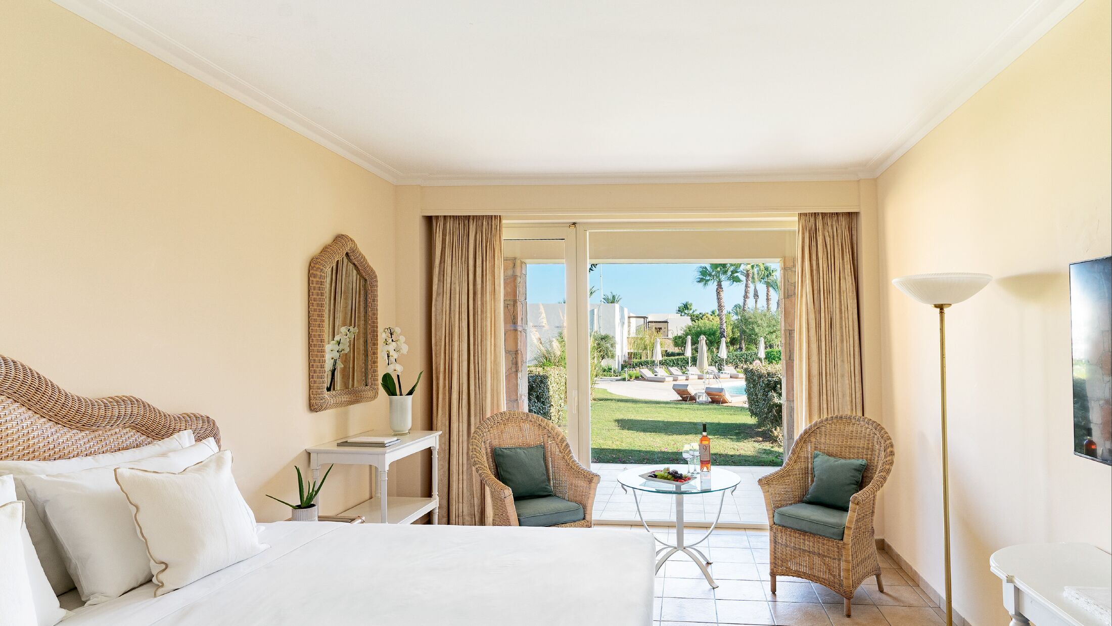 Grecotel-Imperial-Kos-2023-Bungalow-Pool-View-001-121803-Hybris