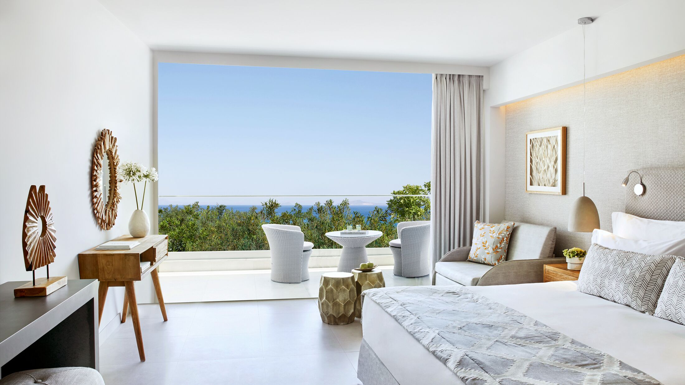 Ikos-Aria-2024-Double-Room-Sea-View-001-121350-Hybris