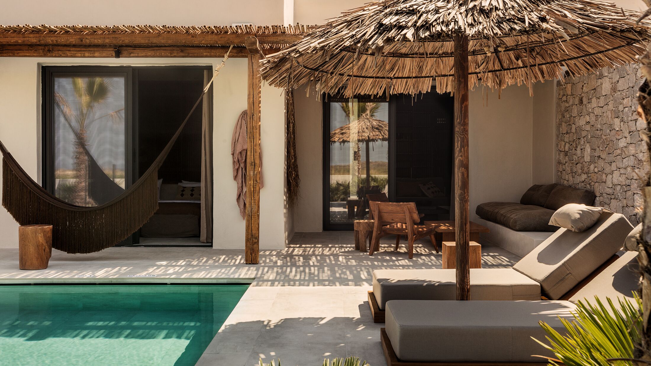 OKU-Kos-2023-Suite-Private-Pool-001-121897-Hybris