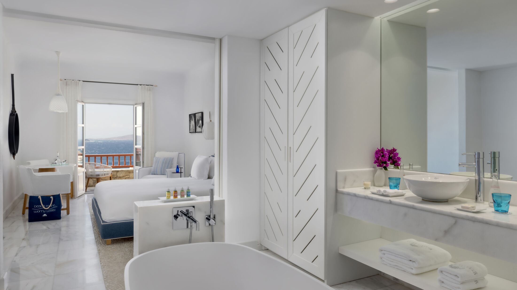 Mykonos-Grand-2022-Superior-Sea-View-Room-001-121809-Hybris