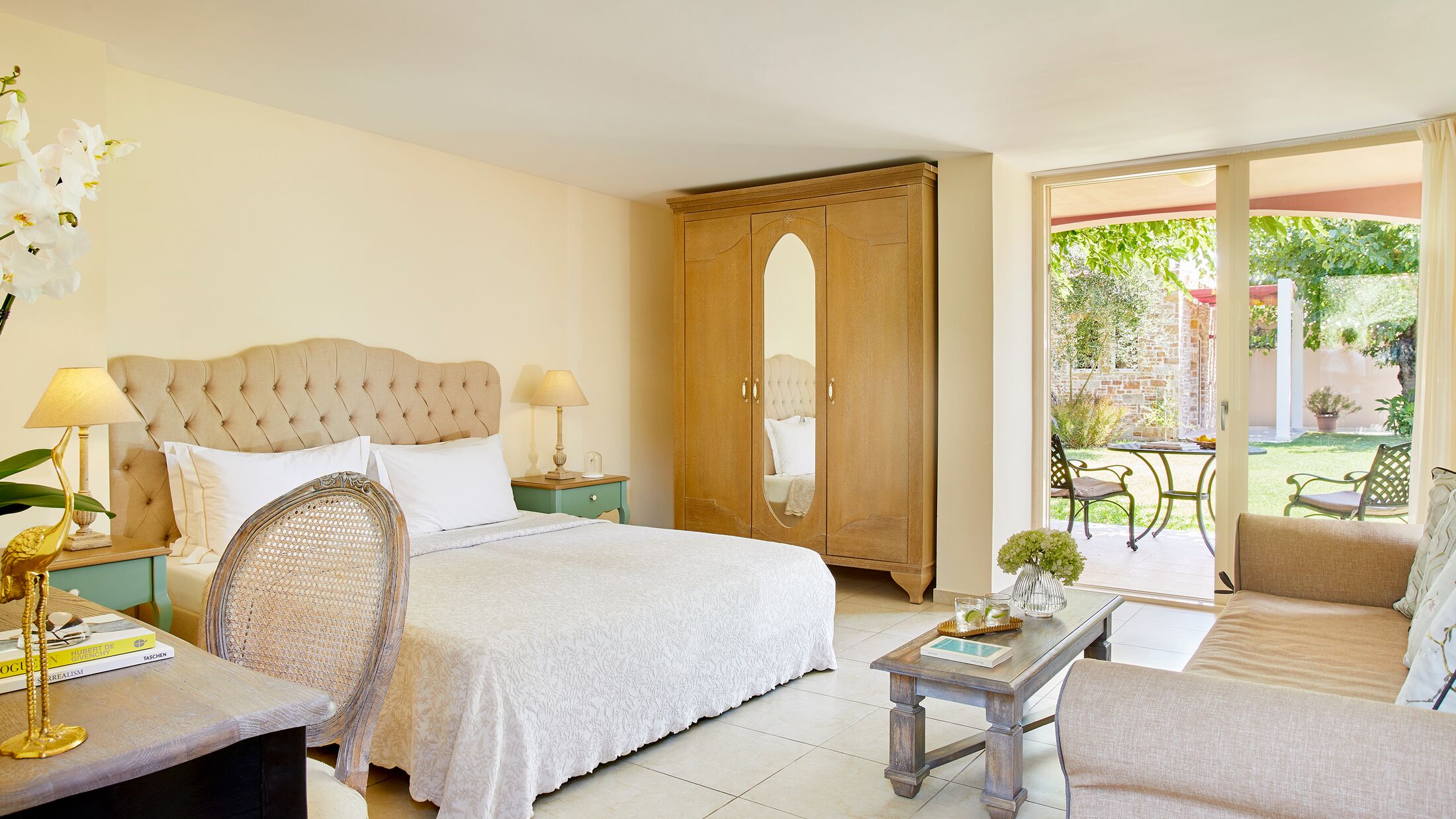 Parga-Beach-2022-Premium-Garden-Room-001-121821-Hybris