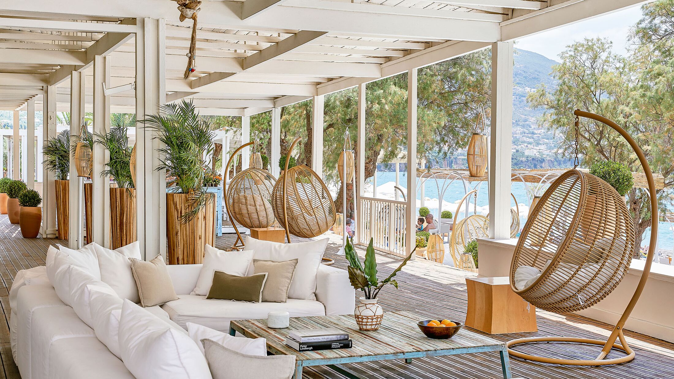 Pool Bar and Restaurant