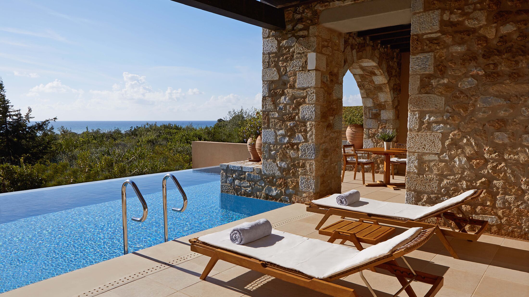 Premium Infinity Suite