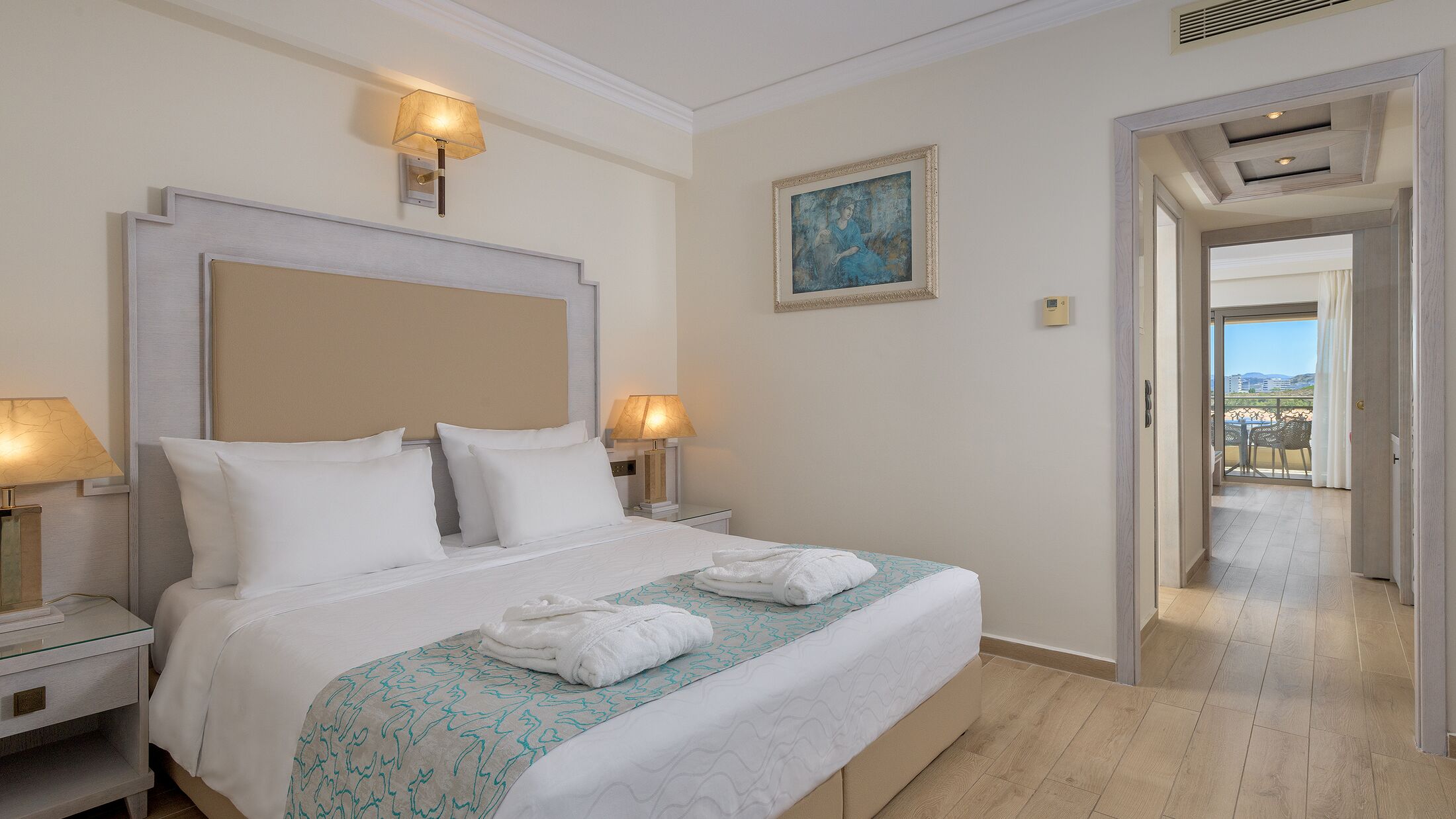 La-Marquise-2023-Family-Suite-Sea-View-002-119082-Hybris