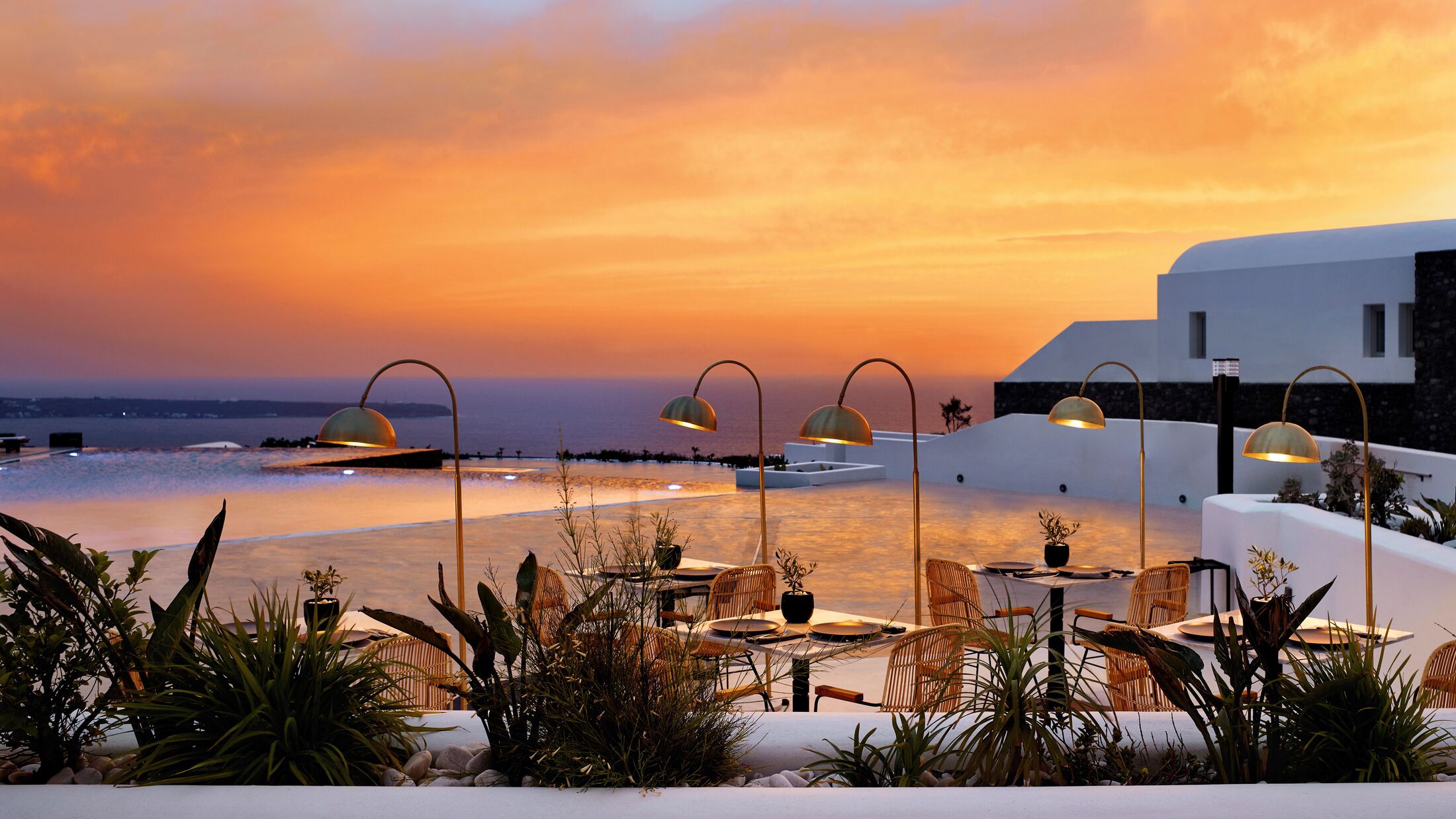 Santo-Maris-2022-Ilios-Luxury-Villa-Private-Pool-001-121818-Hybris