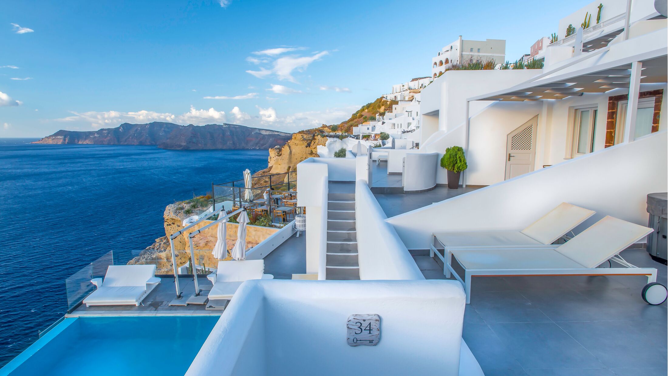 Santorini-Secret-2023-Property-View-004-121862-Hybris