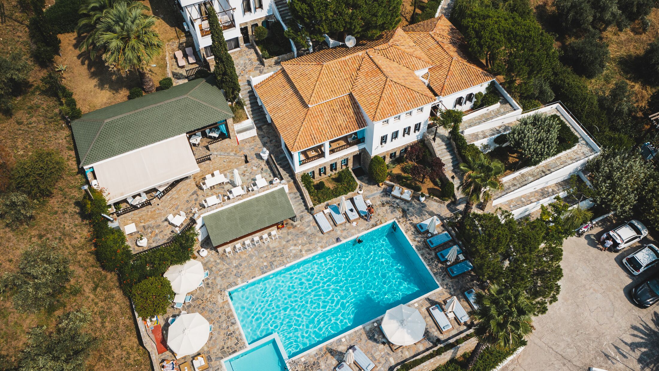 Aegean-Suites-2024-Aerial-View-007-119250-Hybris