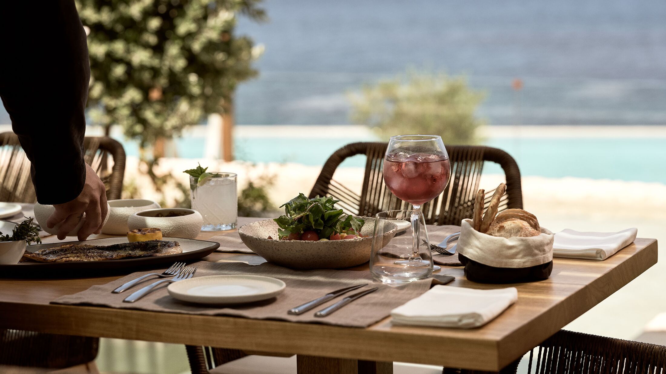 Novita Bar and Restaurant