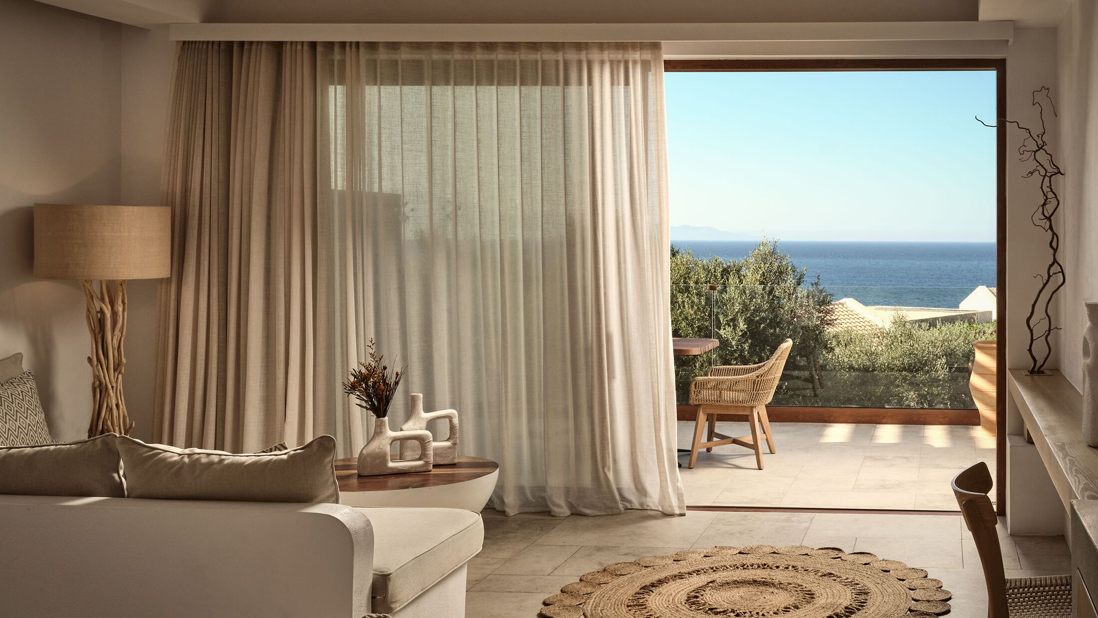 Deluxe Suite with Sea View