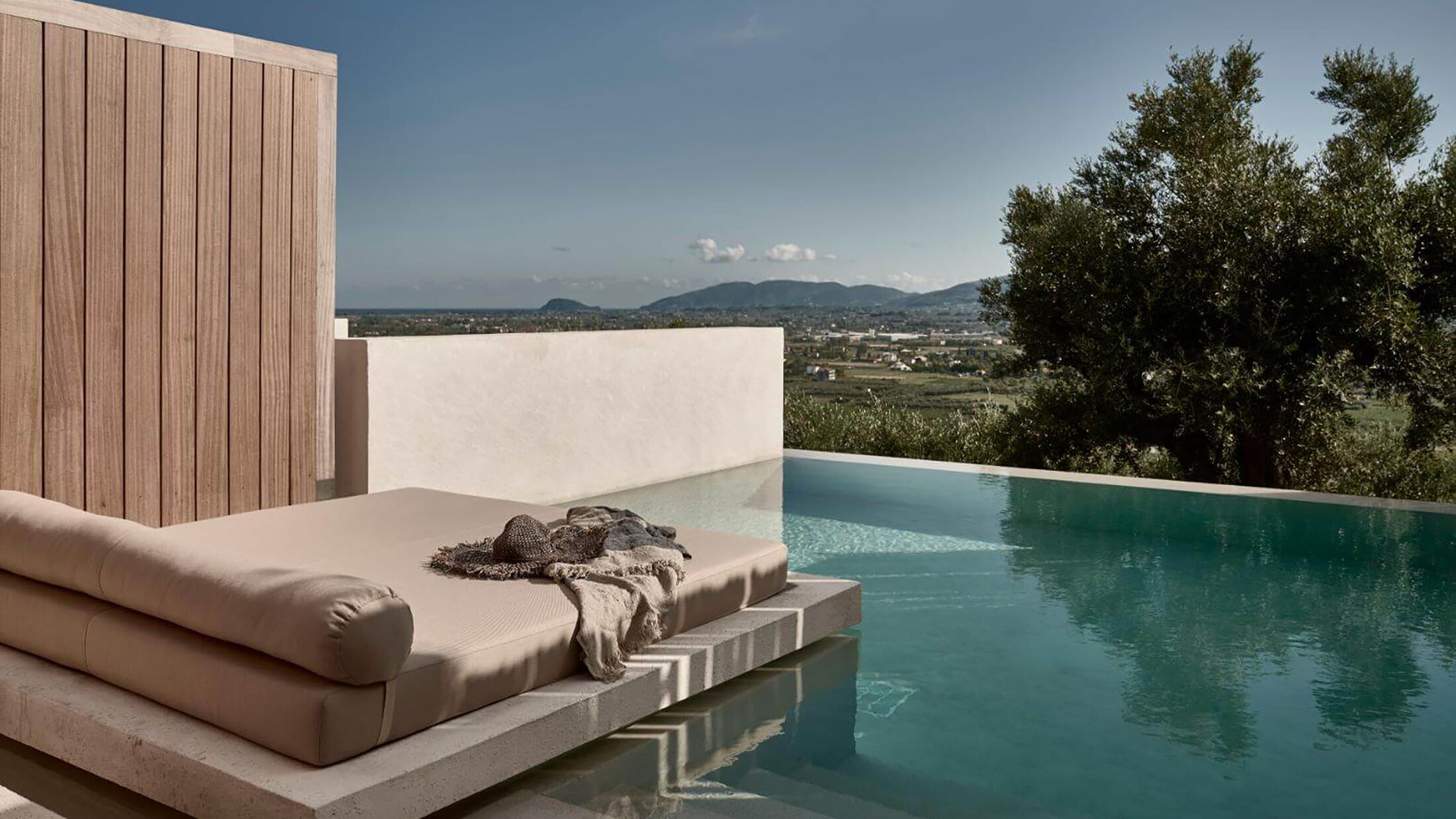 Executive Suite with Private Pool and Sunset View