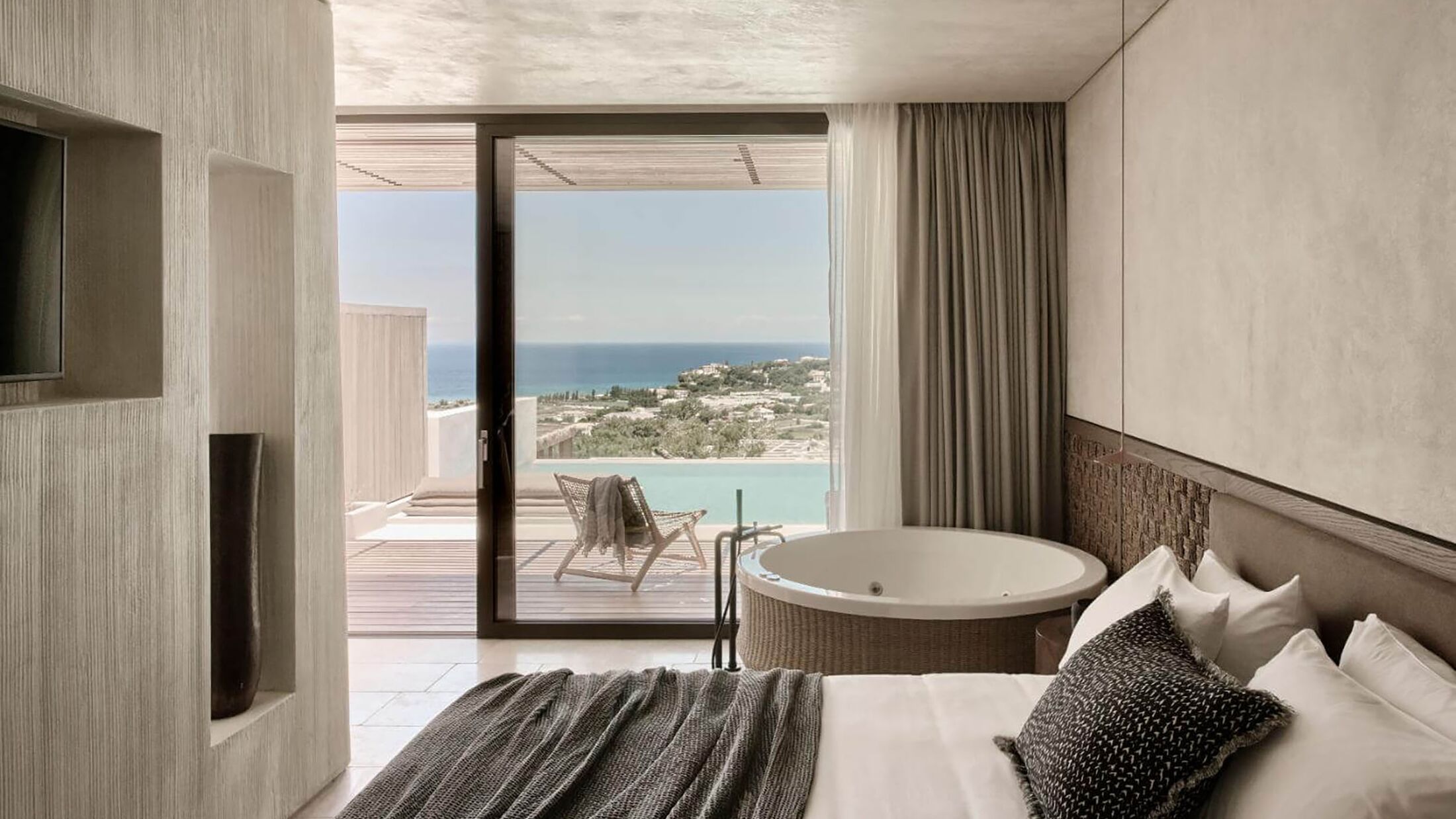 Honeymoon Suite with Private Pool