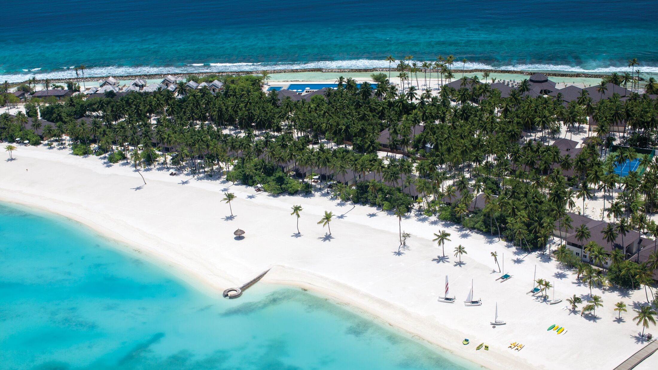 Atmosphere-Kanifushi-2023-Beach-View-011-119967-Hybris